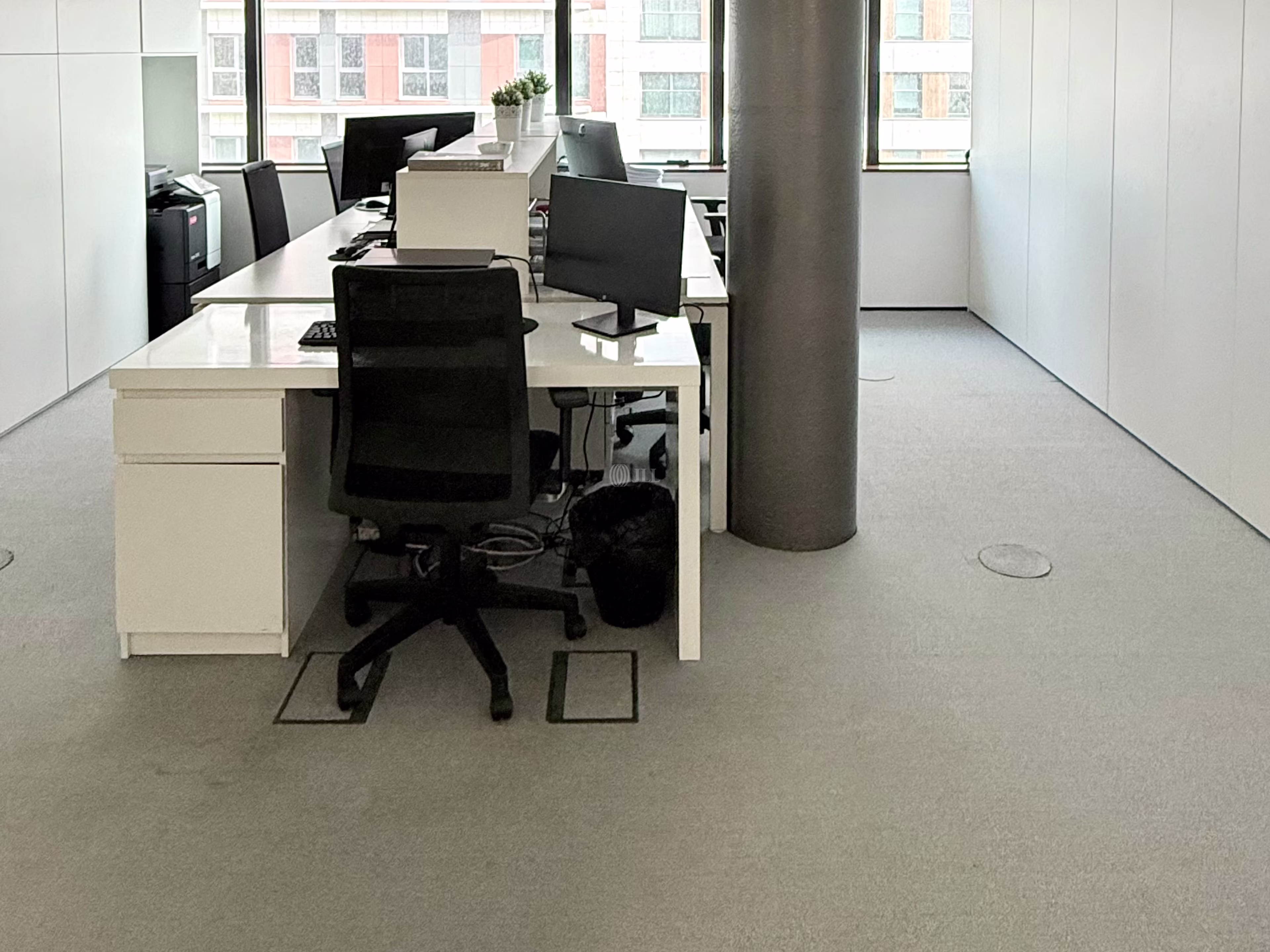 Art's Business Center