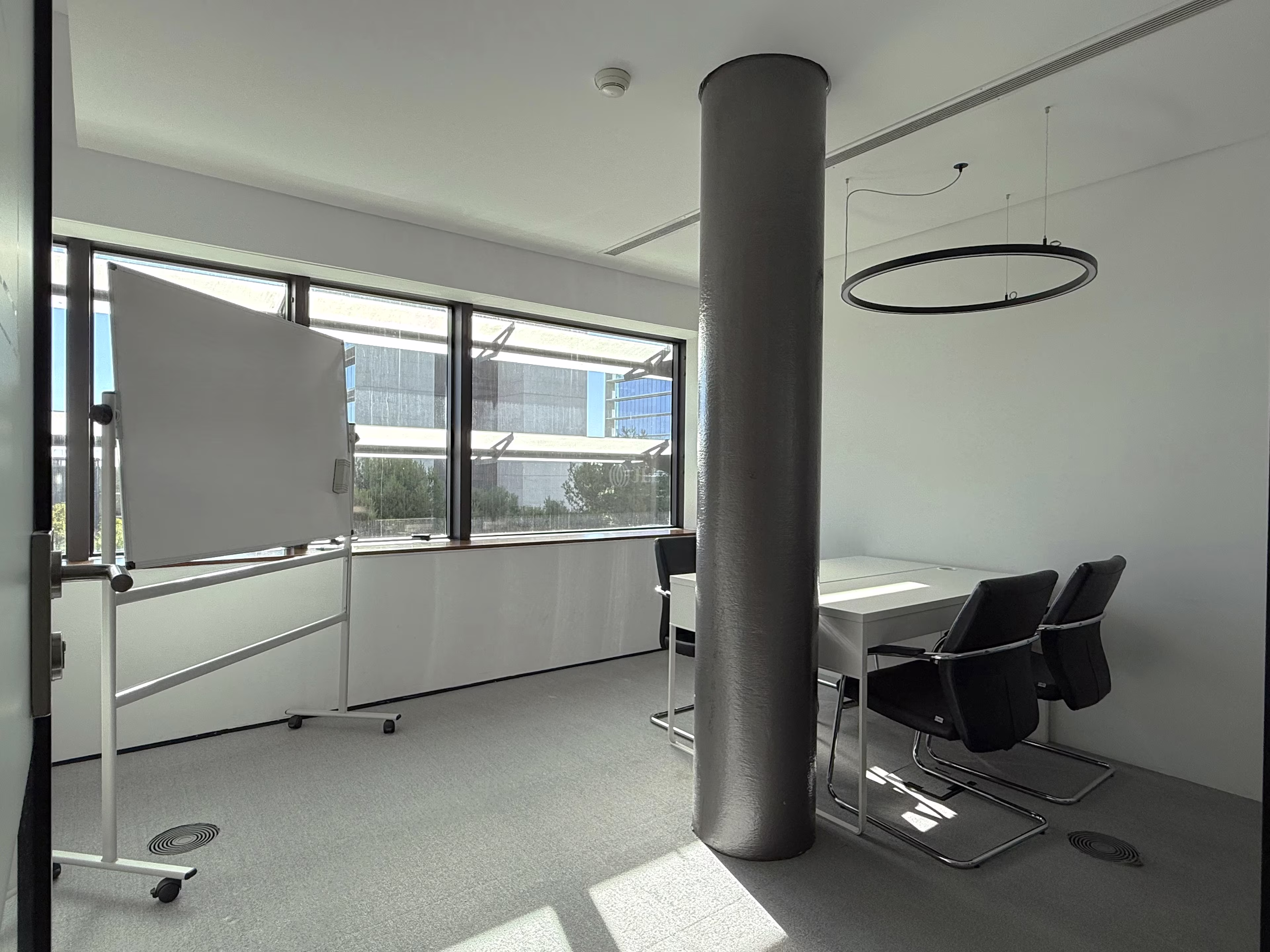 Art's Business Center