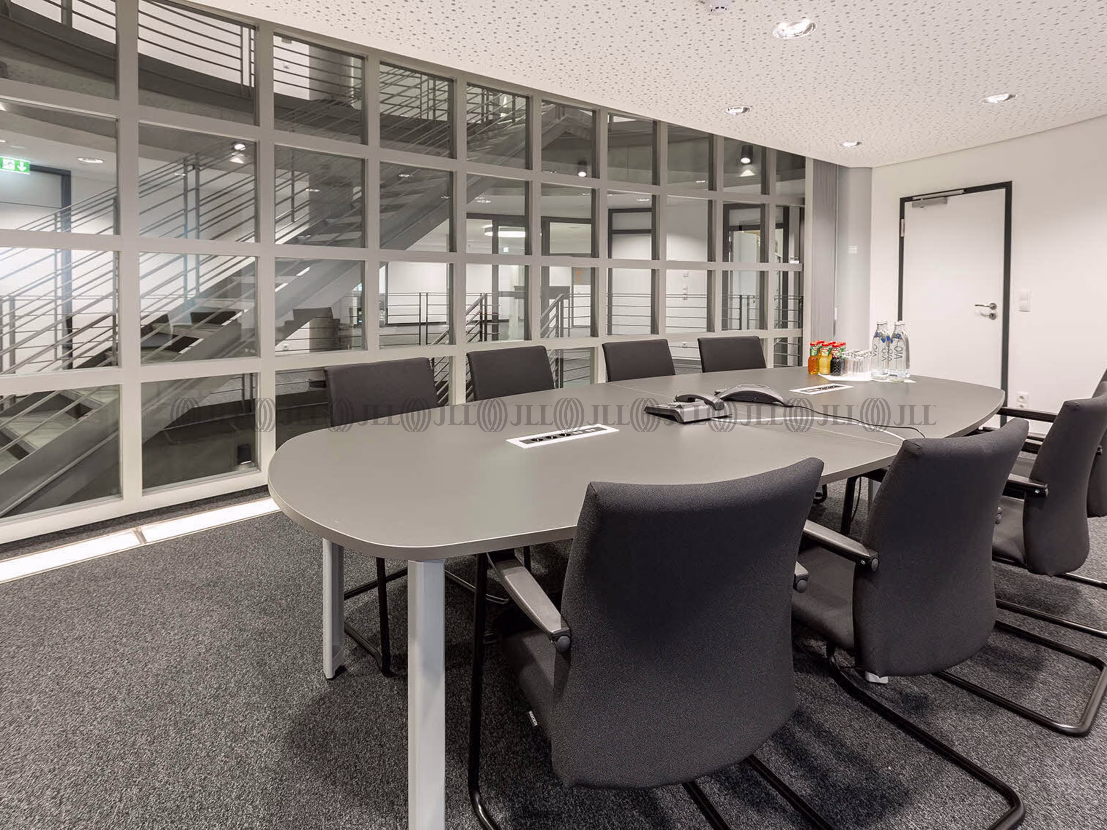 Büroimmobilie - Frankfurt am Main, Niederursel - F2298 Büroimmobilie - Frankfurt am Main, Niederursel - F2298