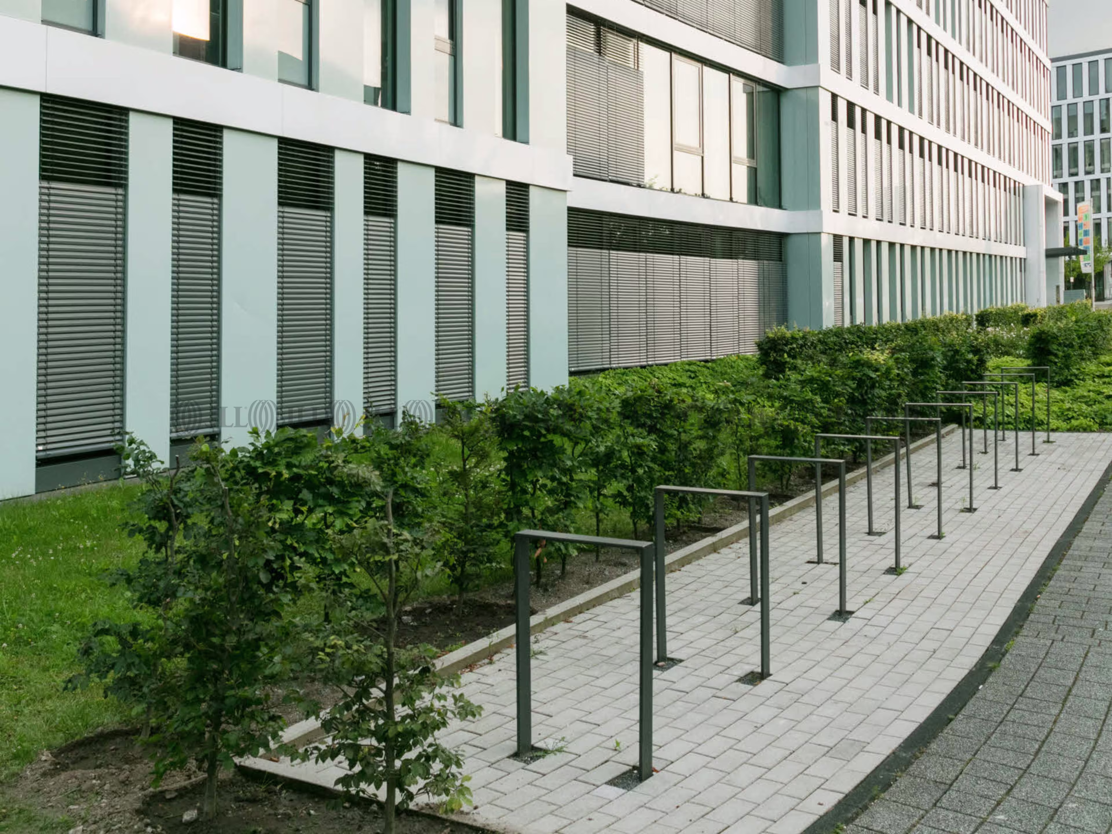 Büroimmobilie - Düsseldorf, Unterrath - D0450 Büroimmobilie - Düsseldorf, Unterrath - D0450