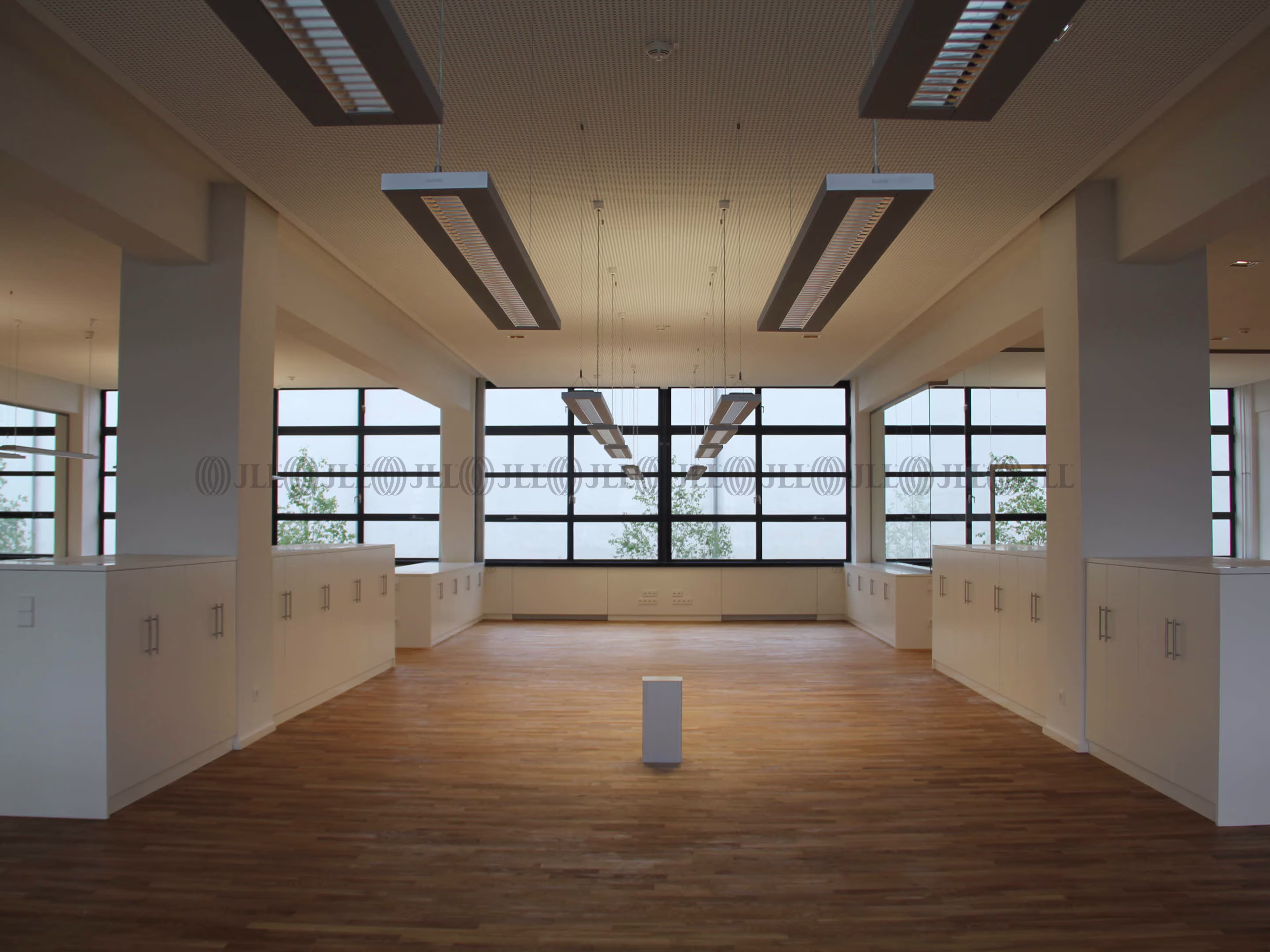 Büroimmobilie - Krefeld, Kempener Feld/Baackeshof - D1718