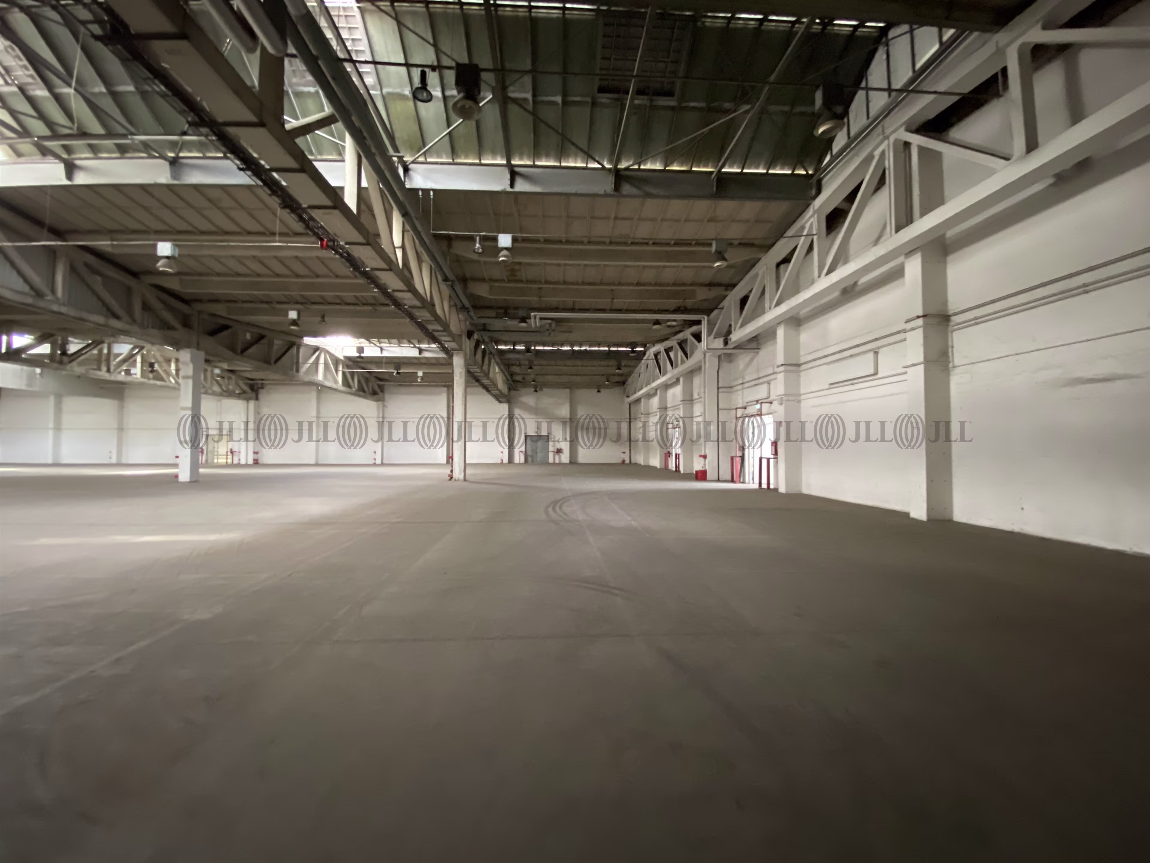 Hallen - Leipzig, Schönefeld-Ost - B1145