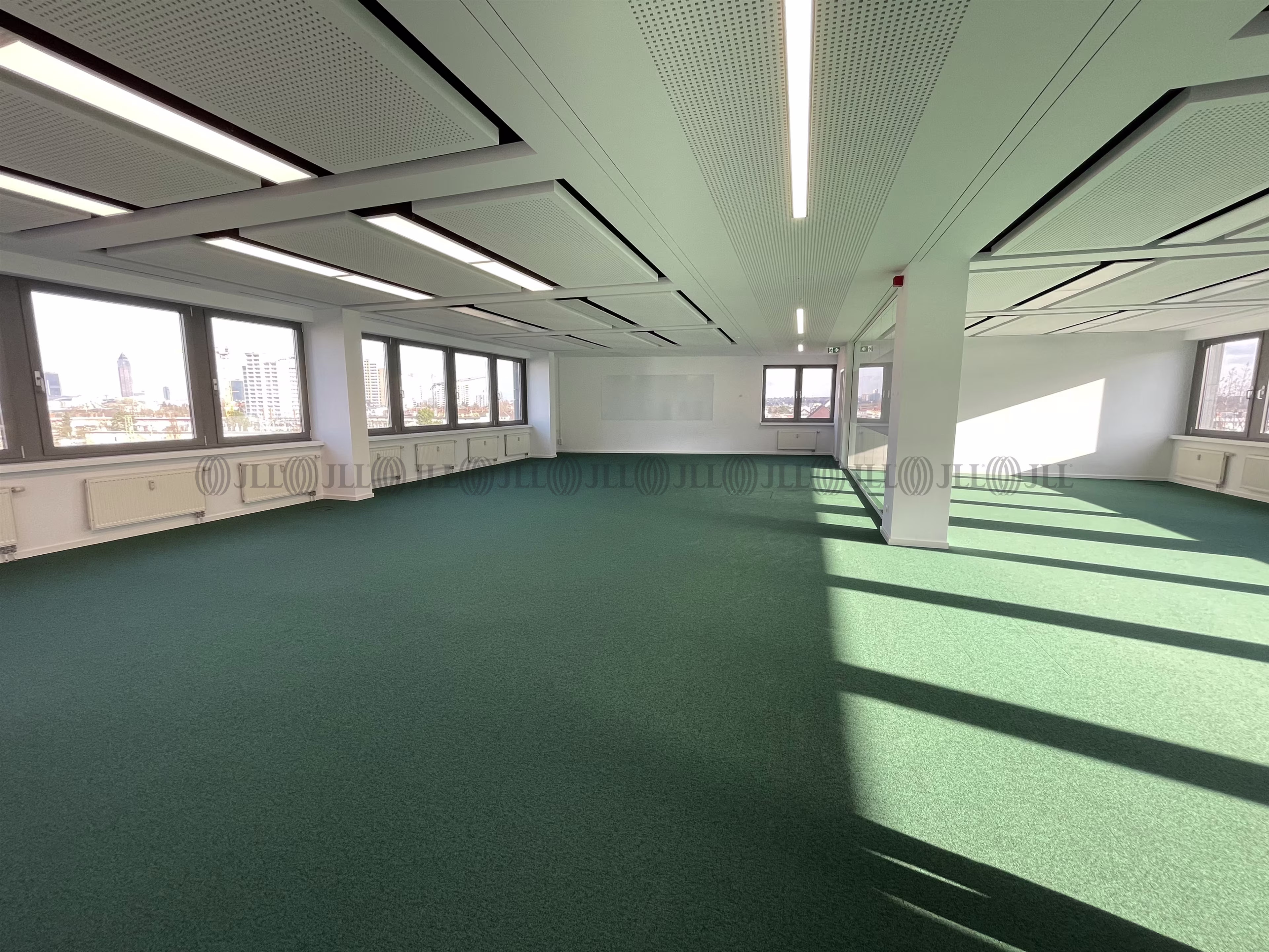 Büroimmobilie - Frankfurt am Main, Niederrad - F0886