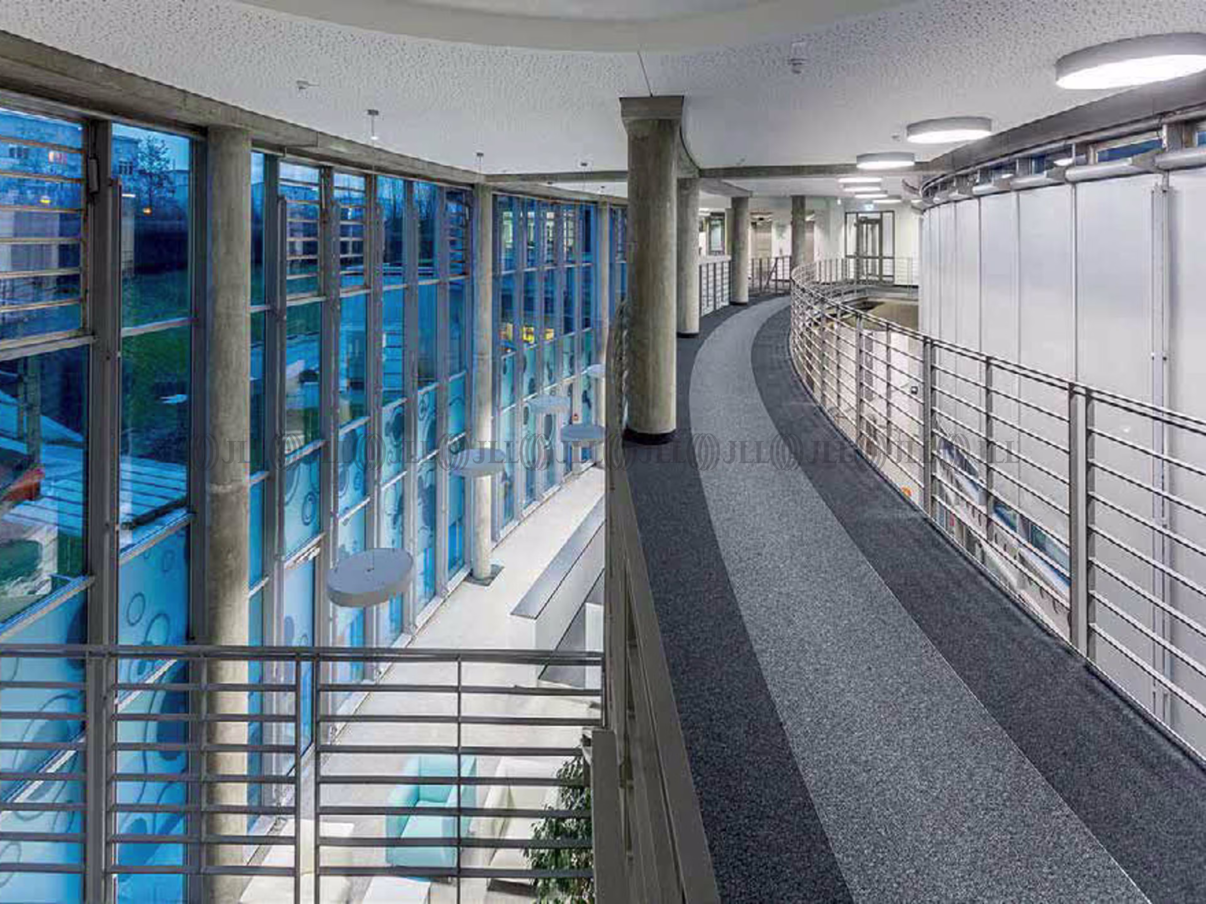 Büroimmobilie - Frankfurt am Main, Niederursel - F2298 Büroimmobilie - Frankfurt am Main, Niederursel - F2298