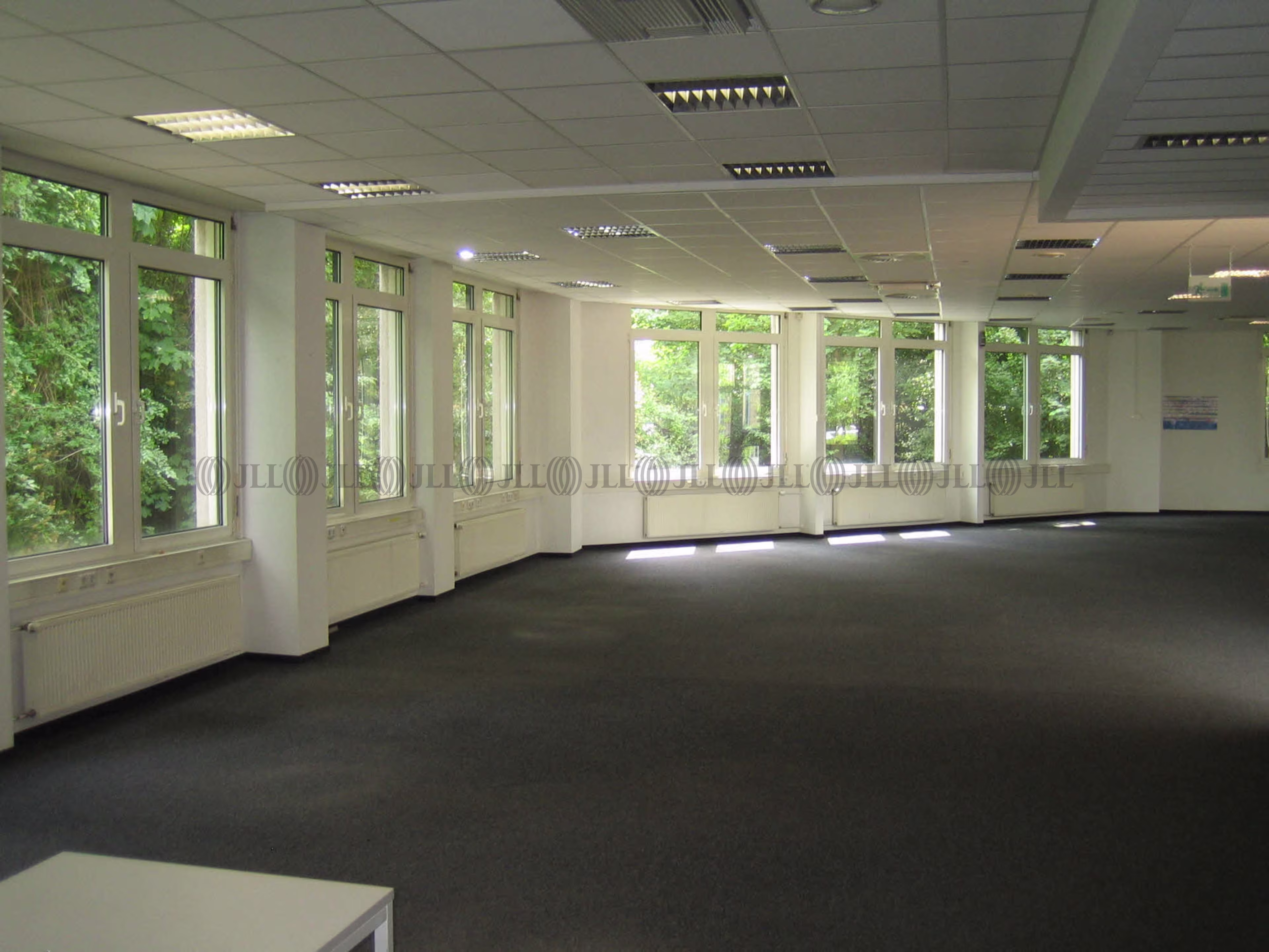 Hallen - Düsseldorf, Lichtenbroich - D0032 Hallen - Düsseldorf, Lichtenbroich - D0032