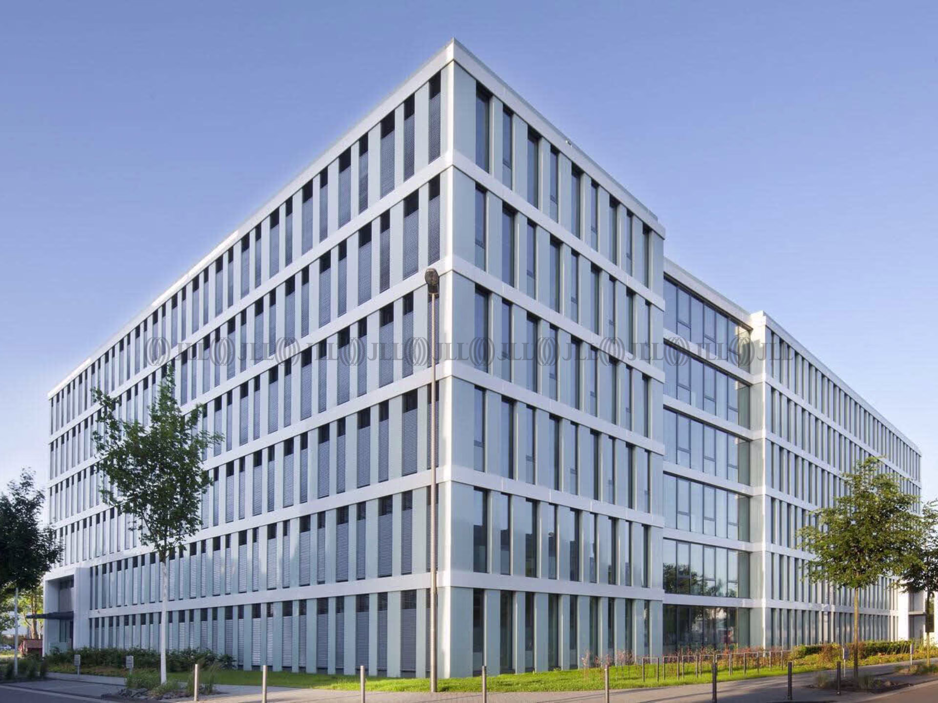 Büroimmobilie - Düsseldorf, Unterrath - D0450 Büroimmobilie - Düsseldorf, Unterrath - D0450