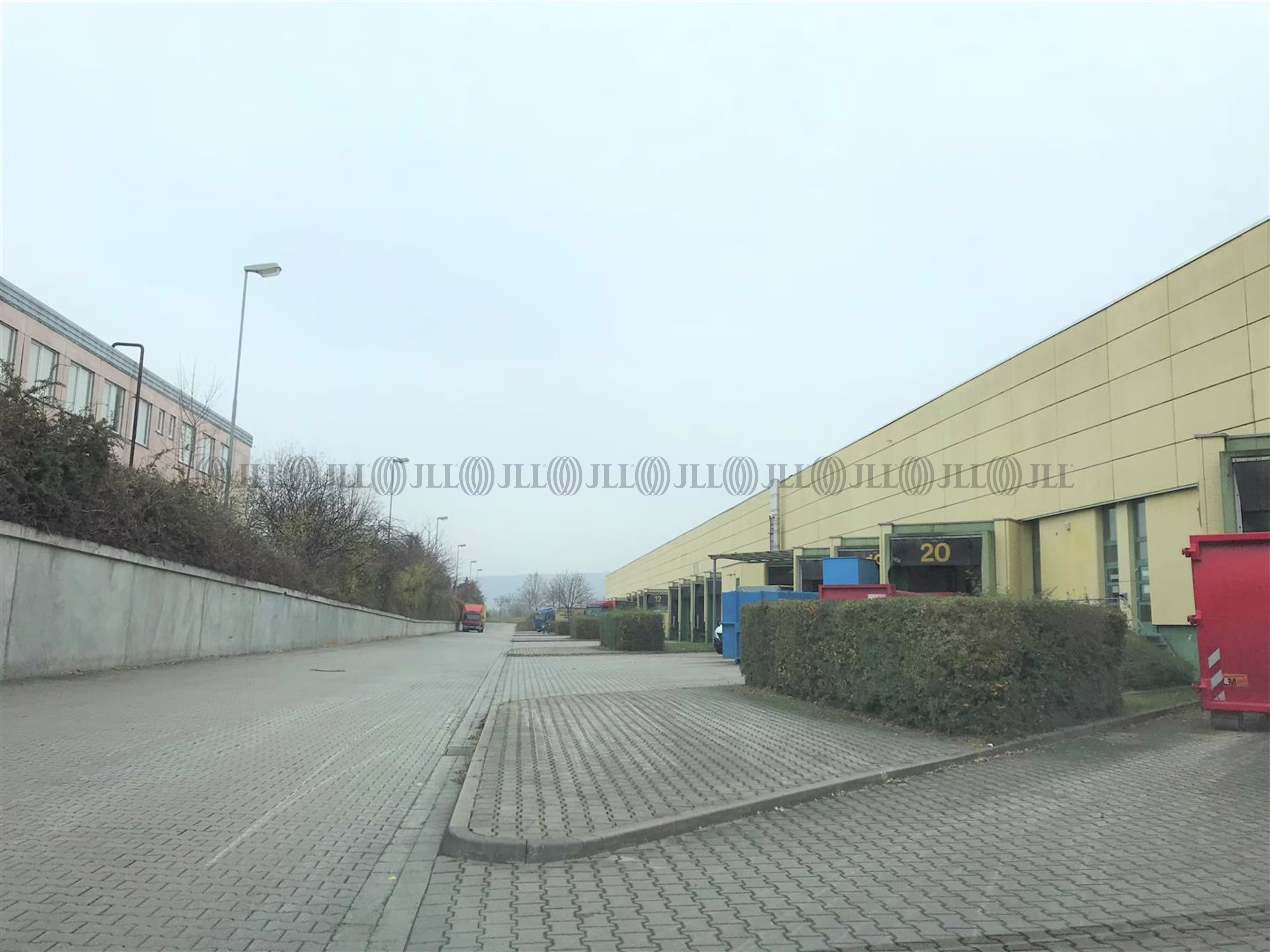 Hallen - Dresden, Großzschachwitz - B2863