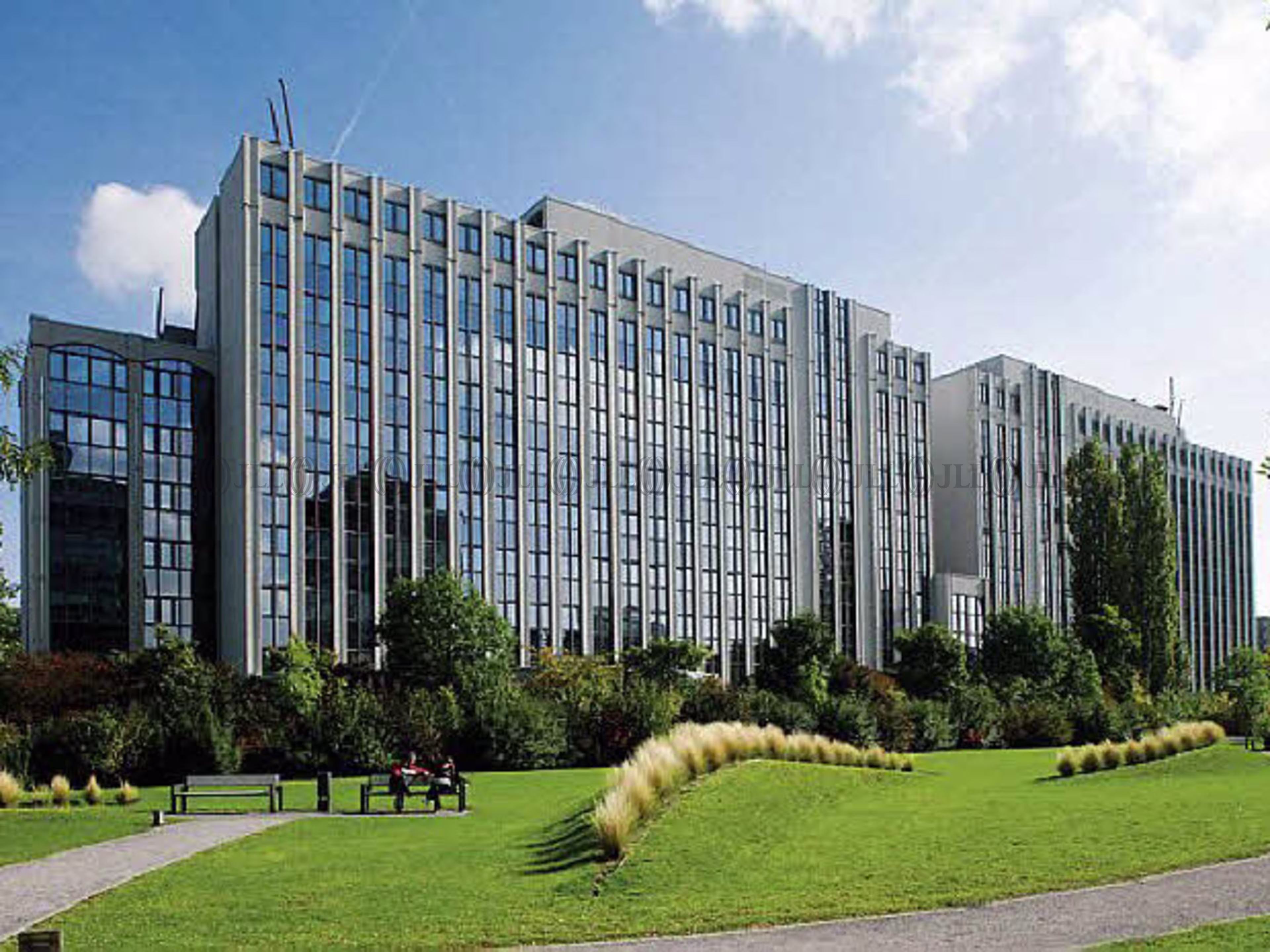 Büroimmobilie - Frankfurt am Main, Niederrad - F1066