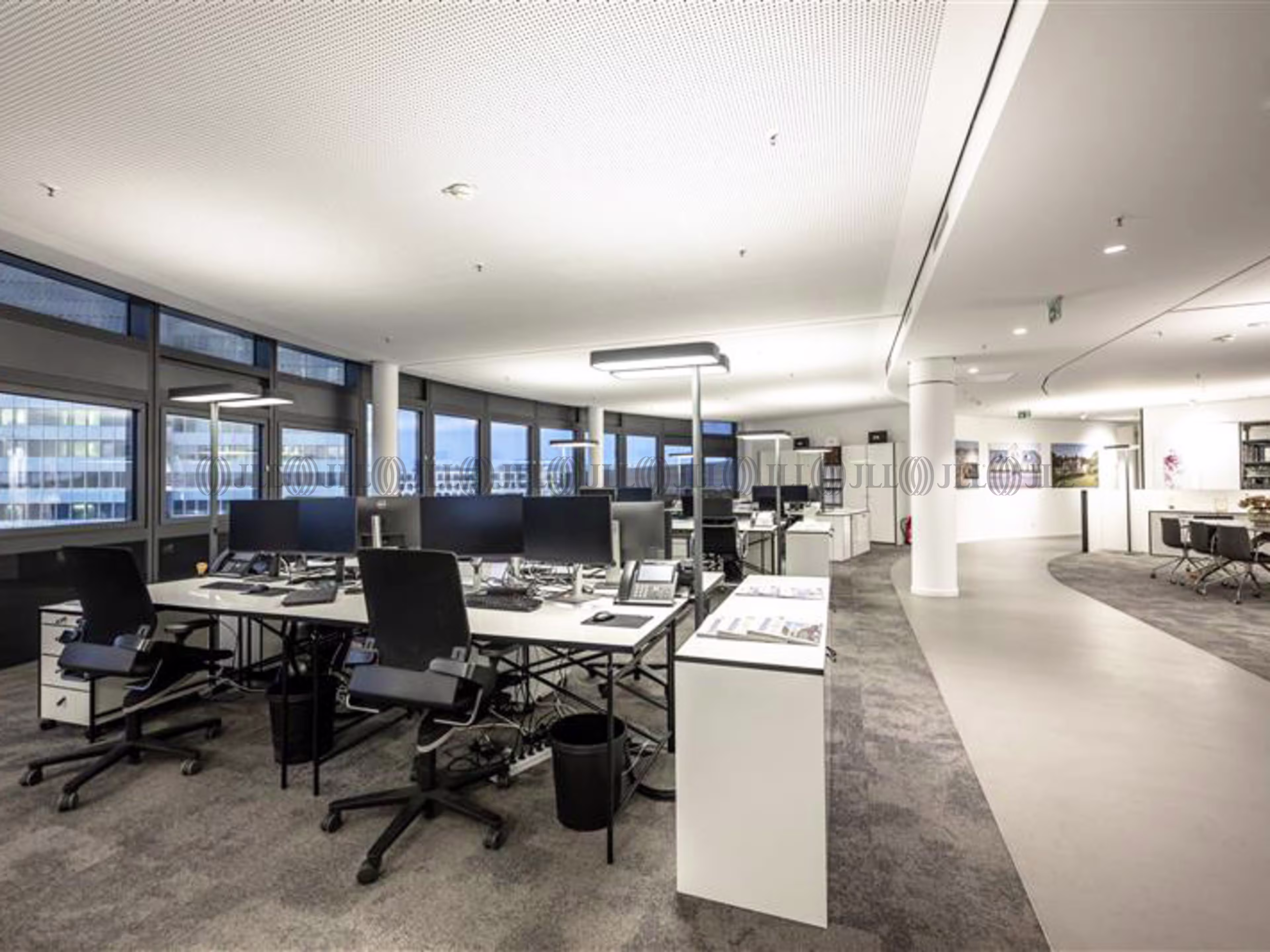 Büroimmobilie - Düsseldorf, Stadtmitte - D1345 Büroimmobilie - Düsseldorf, Stadtmitte - D1345