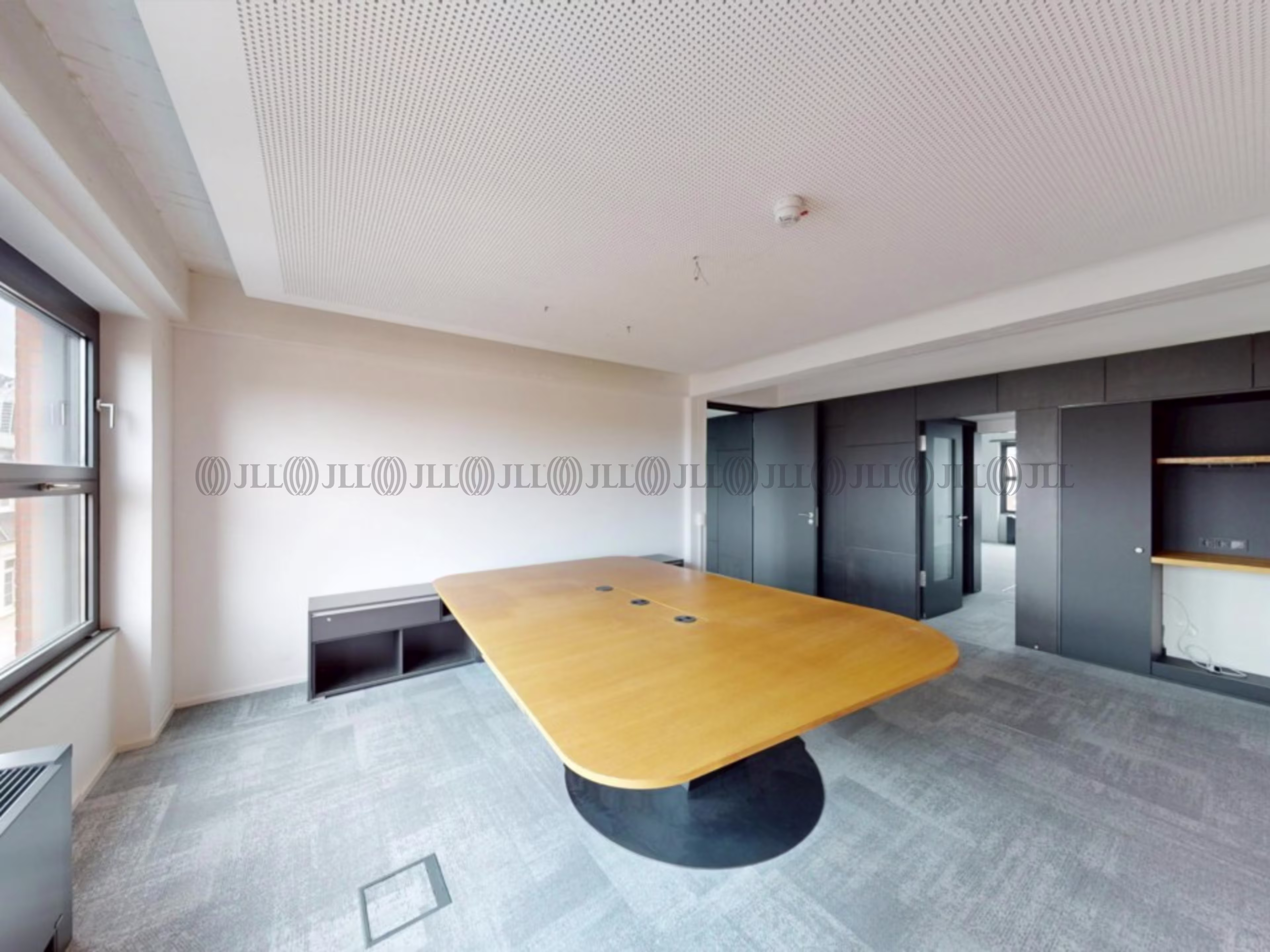 Büroimmobilie - Frankfurt am Main, Ostend - F2504