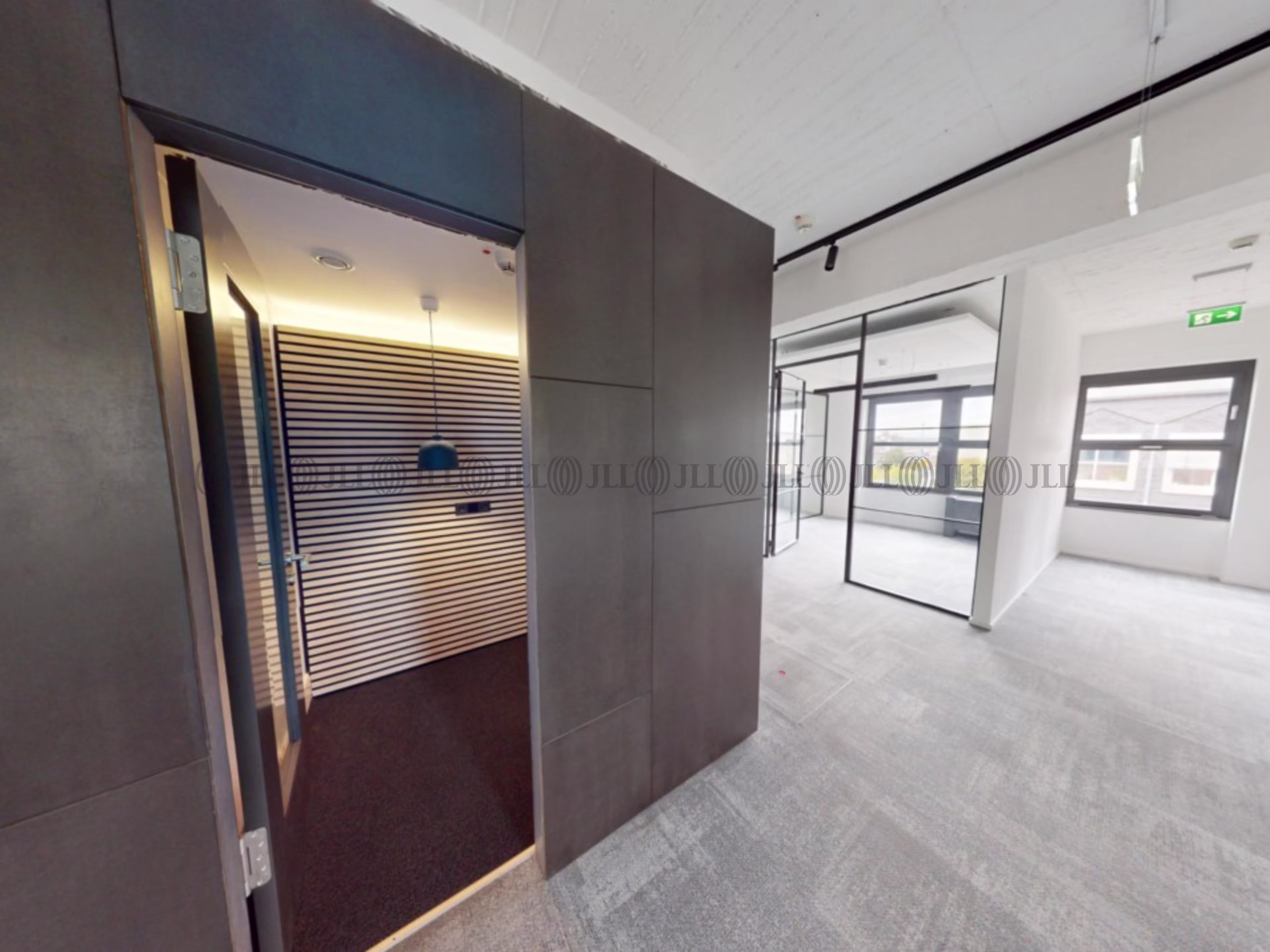 Büroimmobilie - Frankfurt am Main, Ostend - F2504