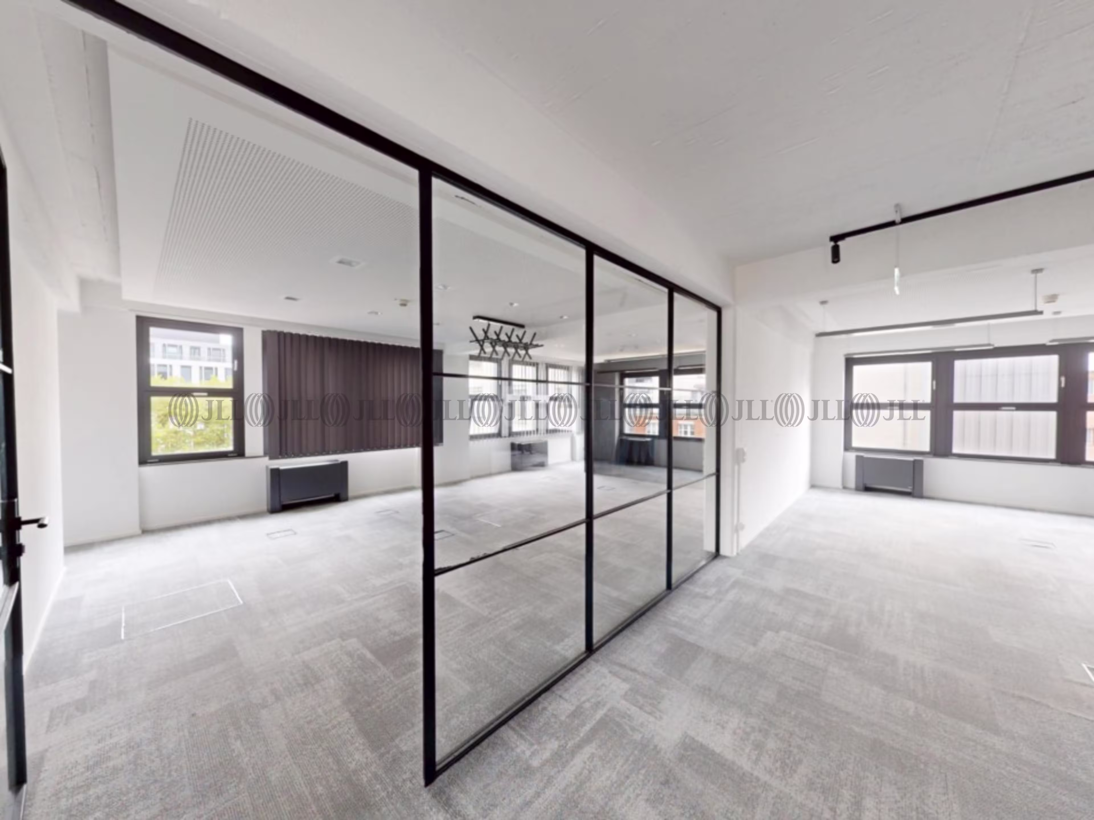 Büroimmobilie - Frankfurt am Main, Ostend - F2504