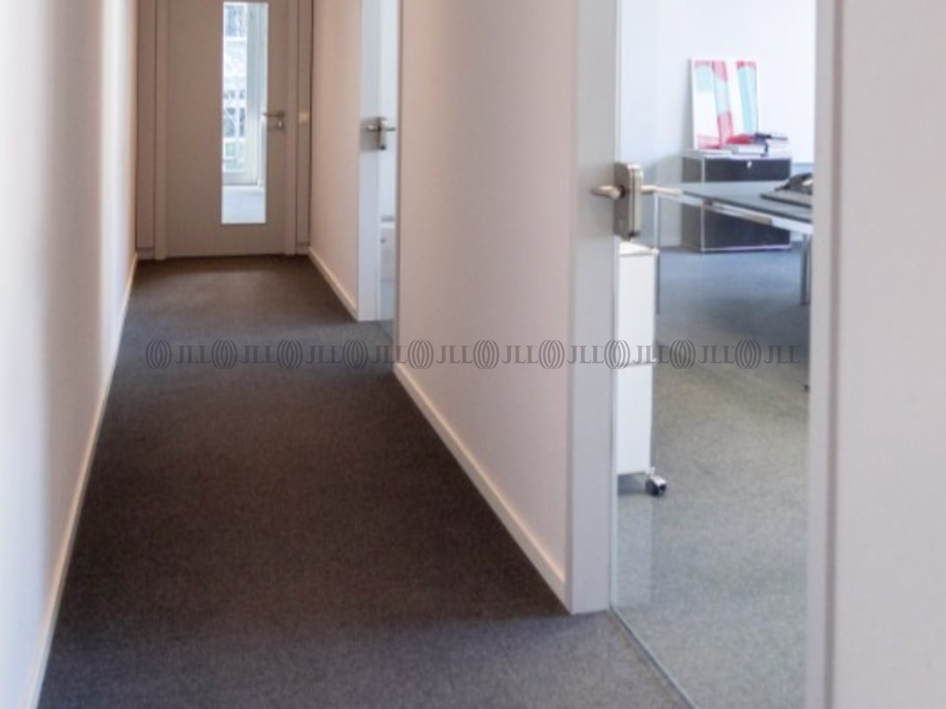 Büroimmobilie - Frankfurt am Main, Bahnhofsviertel - F2359