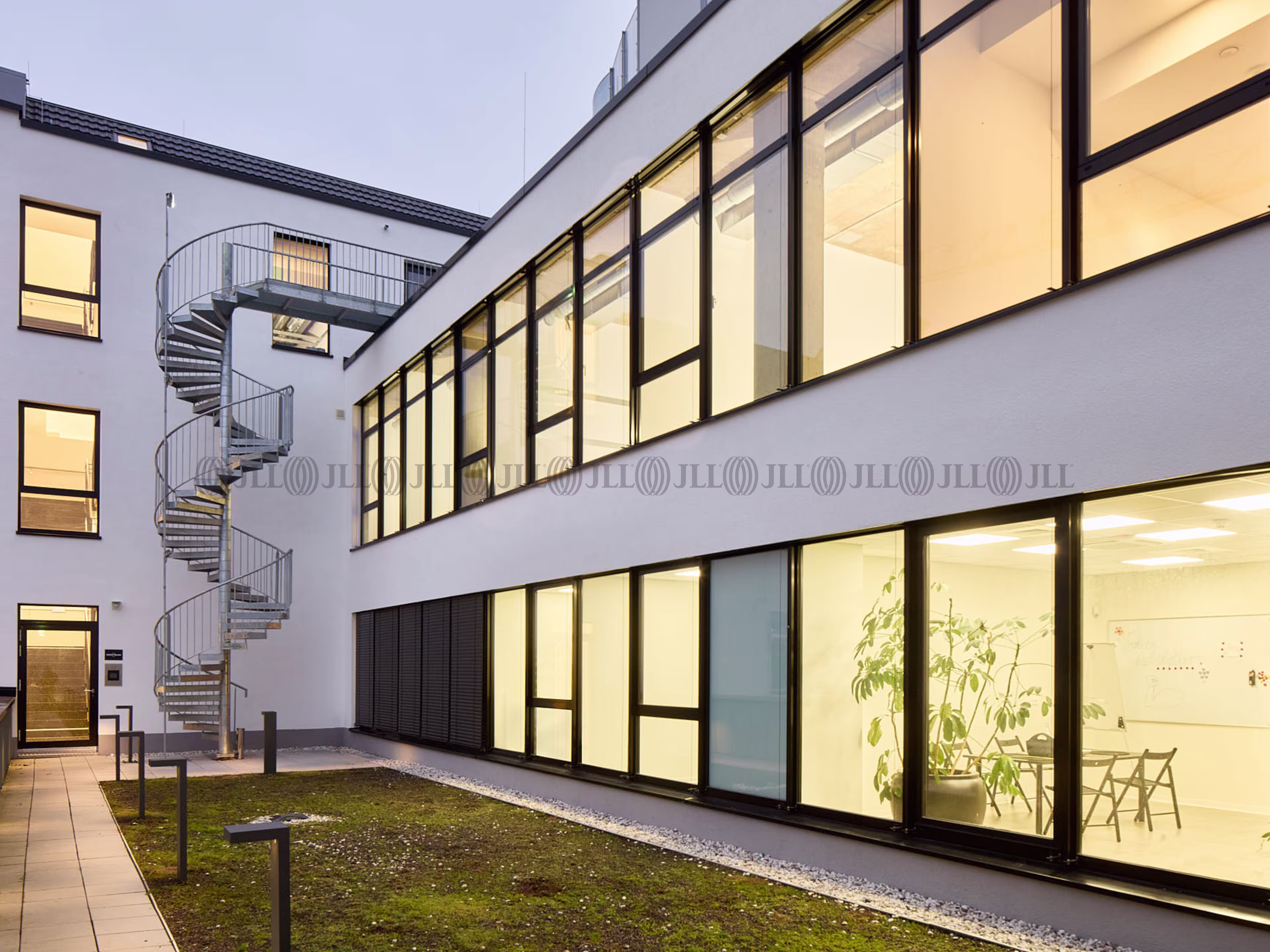 Büroimmobilie - Düsseldorf, Stadtmitte - D0580 Büroimmobilie - Düsseldorf, Stadtmitte - D0580