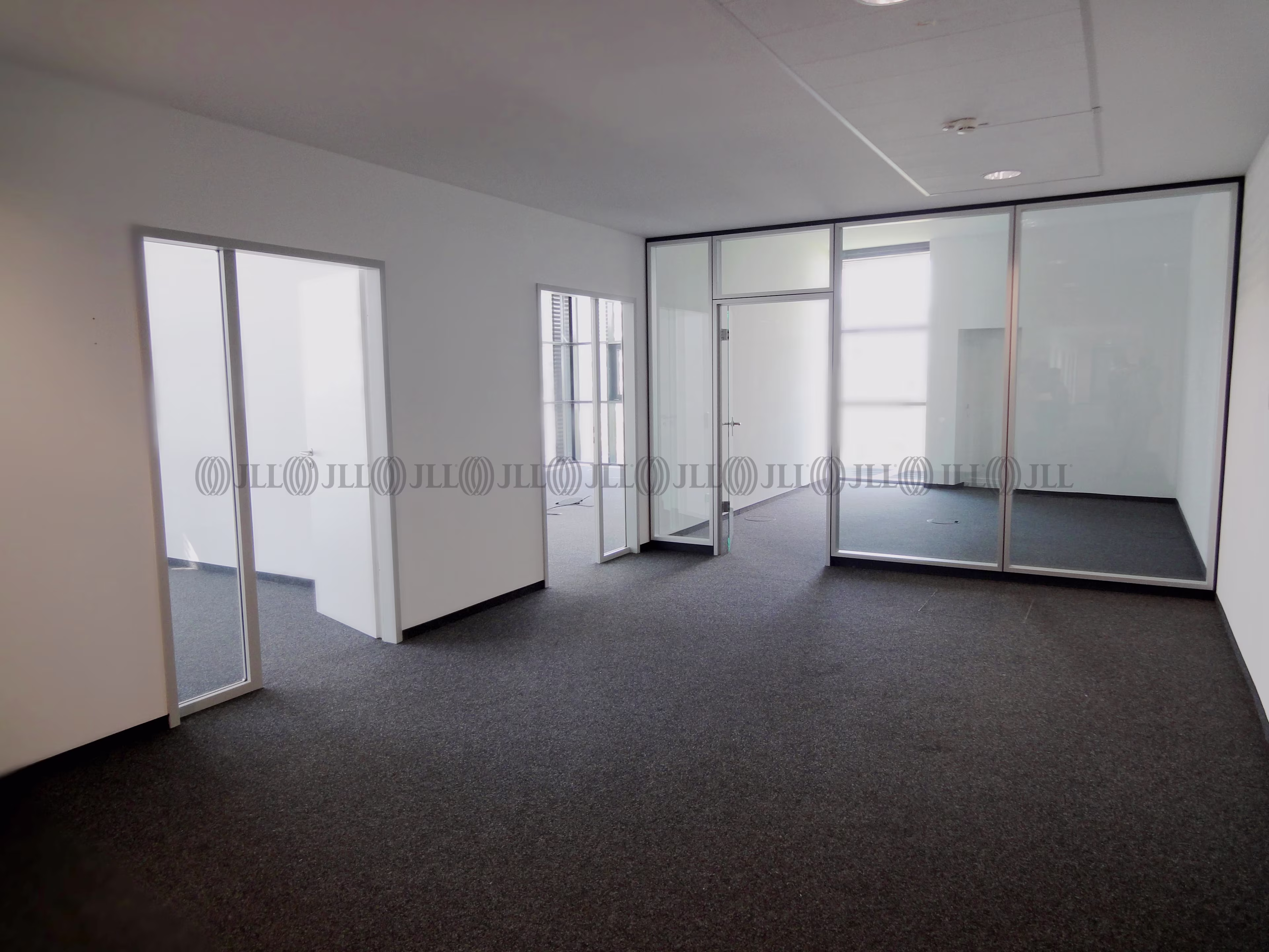 Büroimmobilie - Düsseldorf, Unterrath - D0909 Büroimmobilie - Düsseldorf, Unterrath - D0909