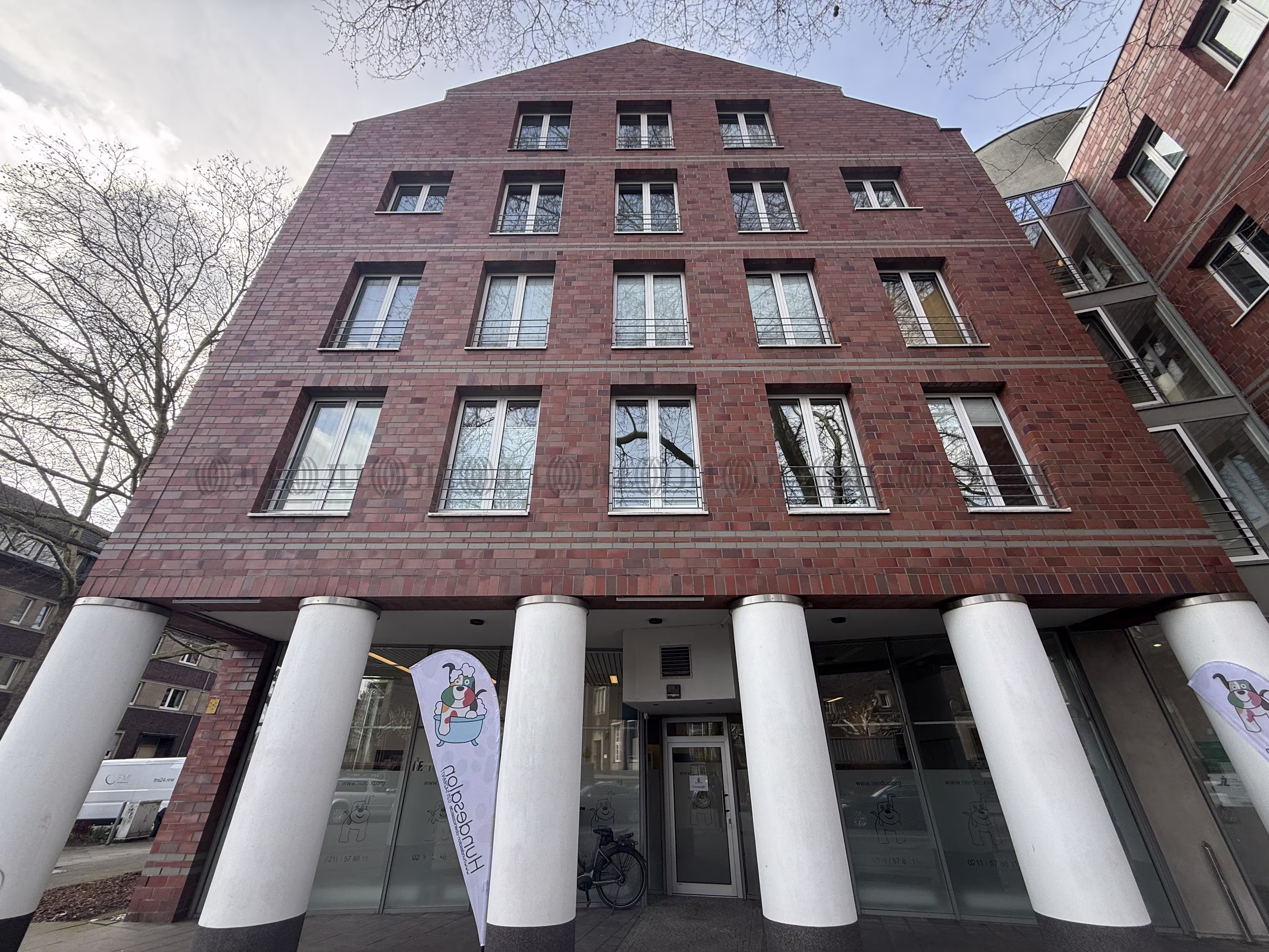 Büroimmobilie - Düsseldorf, Oberkassel - D3438