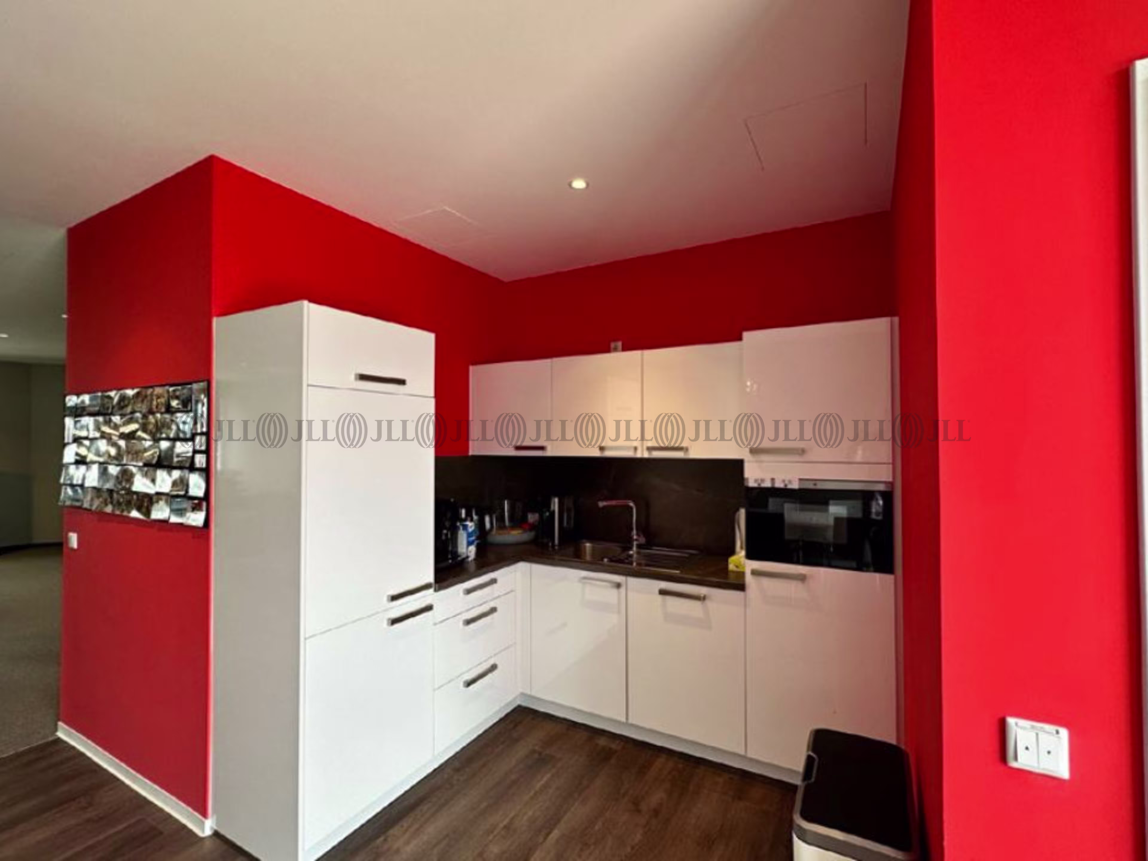 Büroimmobilie - Frankfurt am Main, Niederursel - F1061 Büroimmobilie - Frankfurt am Main, Niederursel - F1061