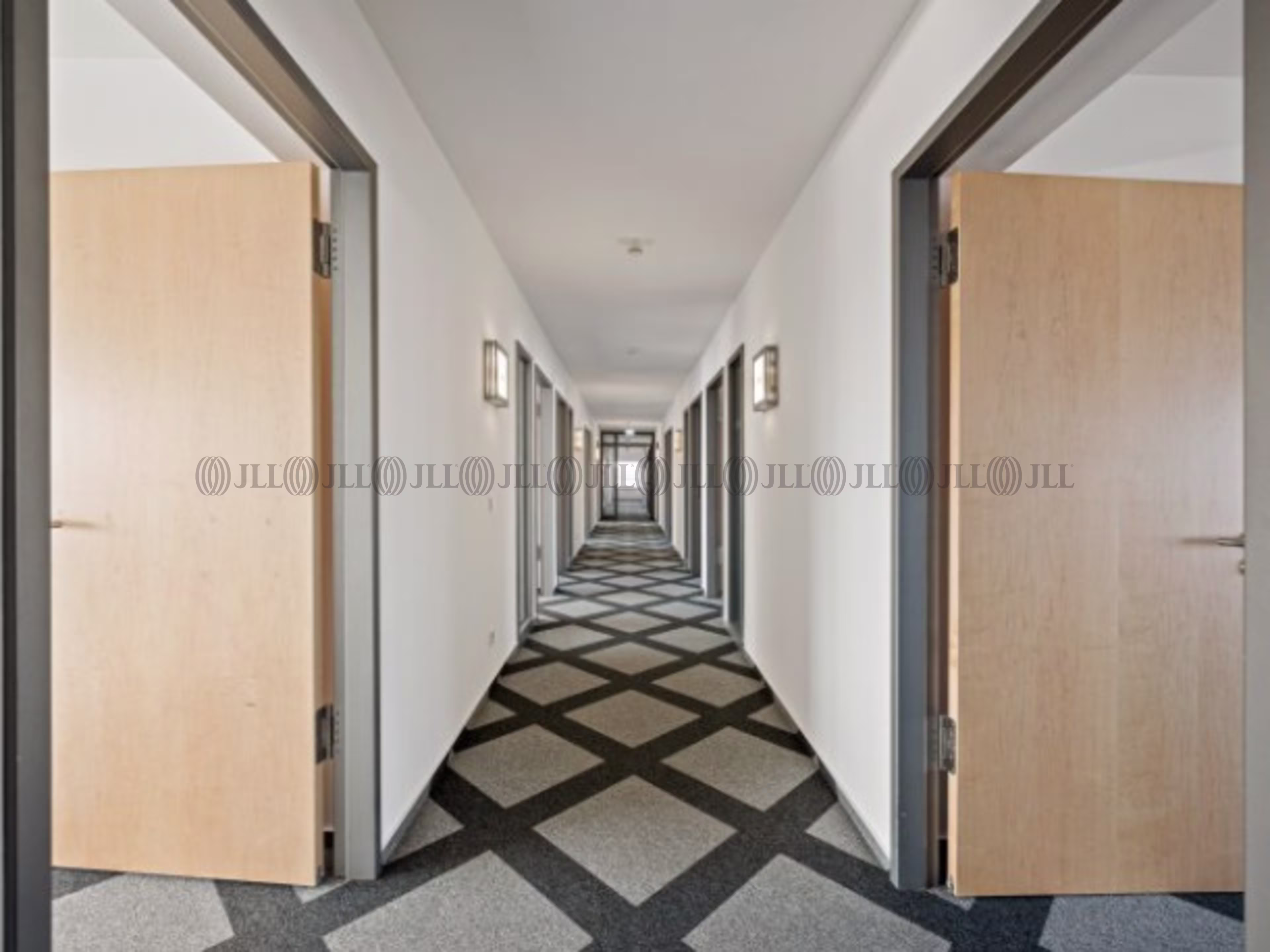 Büroimmobilie - Frankfurt am Main, Ostend - F0294