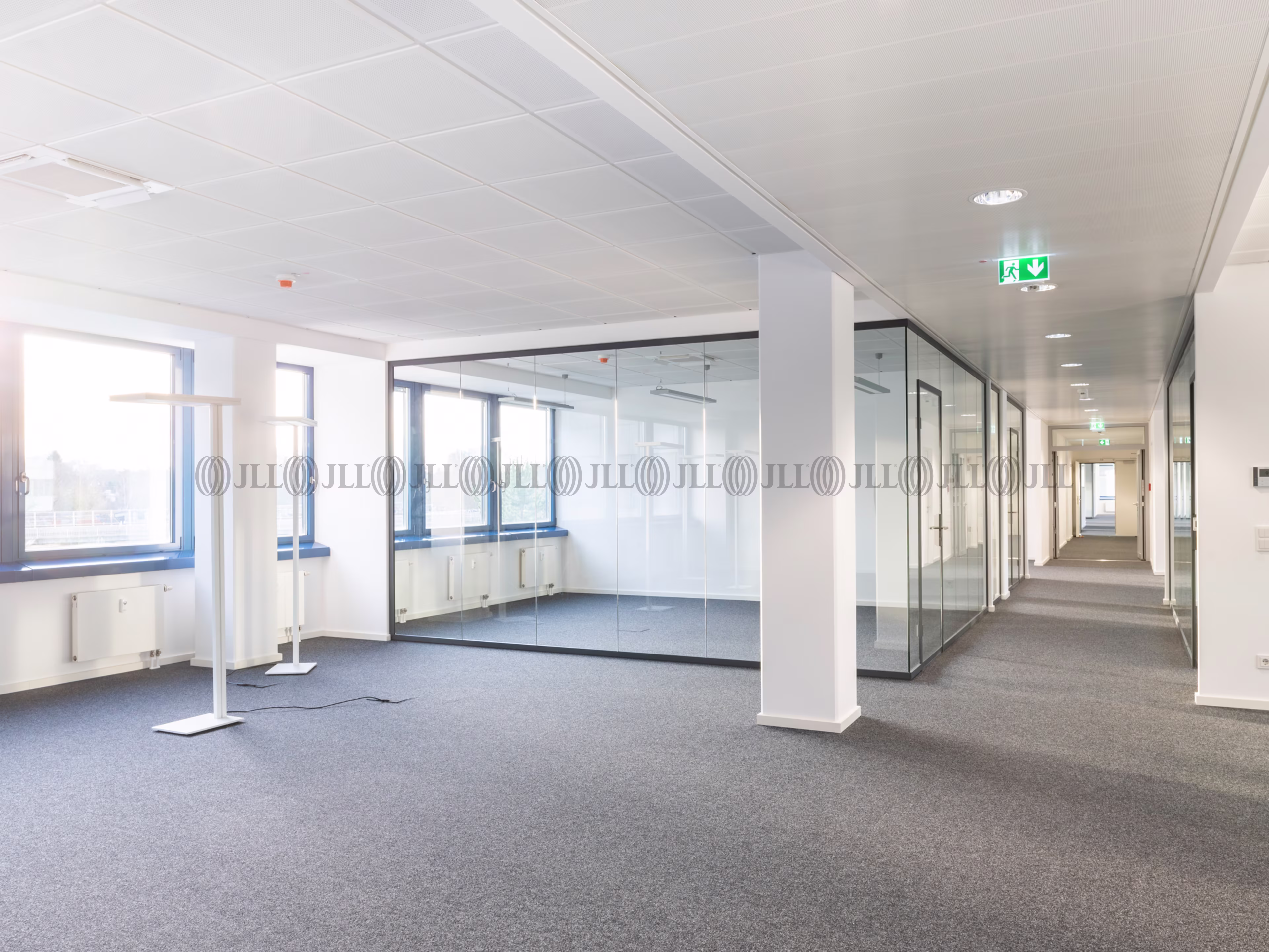 Büroimmobilie - Frankfurt am Main, Niederursel - F0635