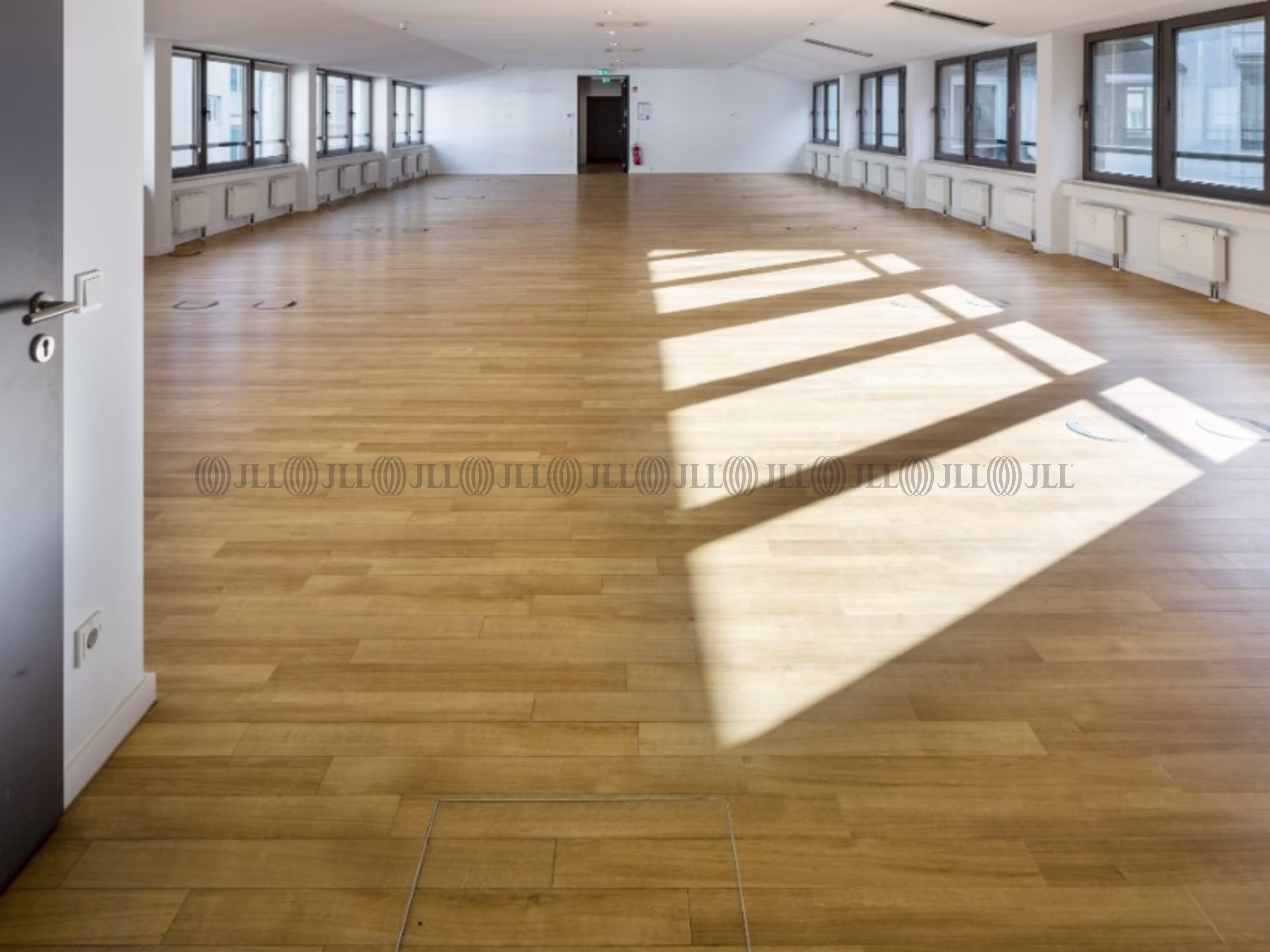 Büroimmobilie - Düsseldorf, Stadtmitte - D0342