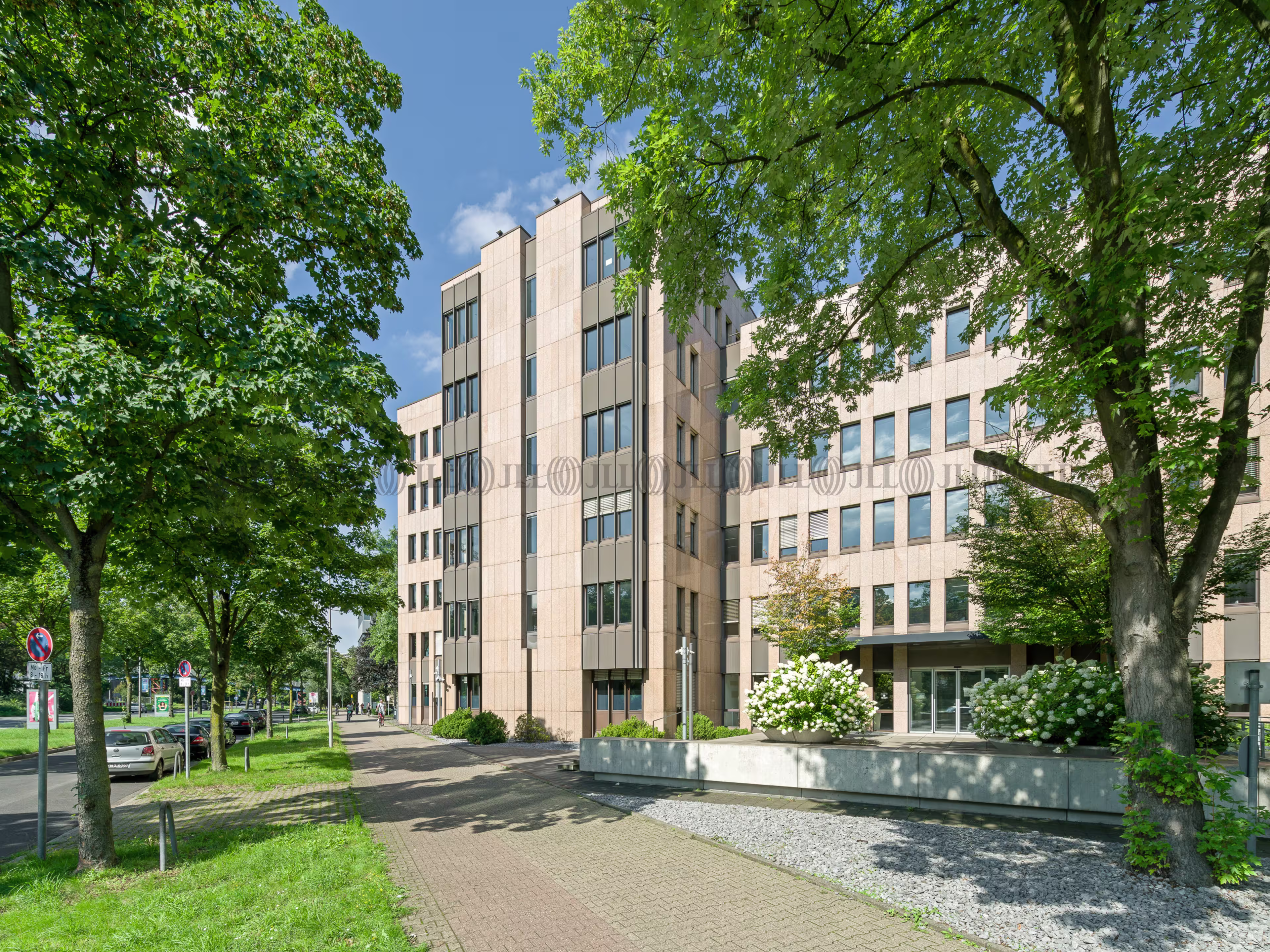 Büroimmobilie - Düsseldorf, Golzheim - D3297 Büroimmobilie - Düsseldorf, Golzheim - D3297