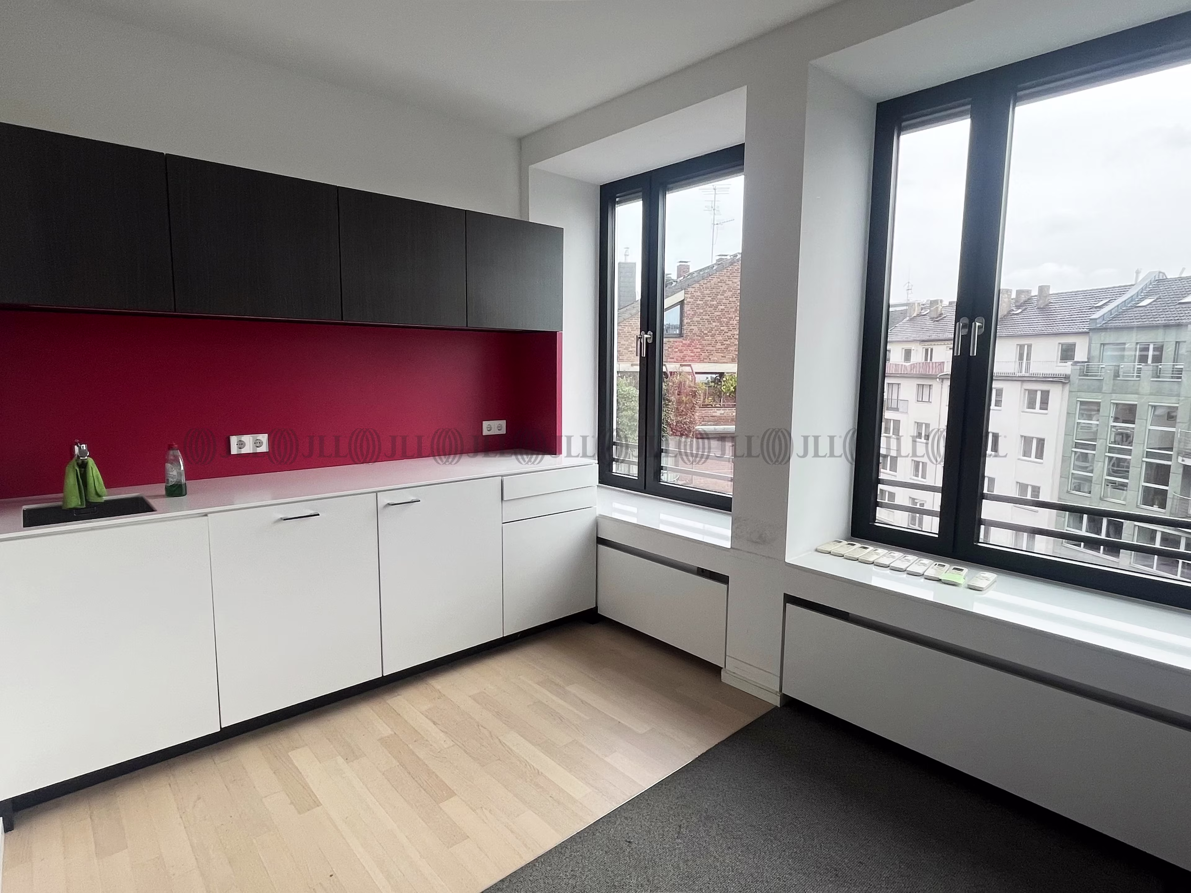 Büroimmobilie - Düsseldorf, Stadtmitte - D0591 Büroimmobilie - Düsseldorf, Stadtmitte - D0591