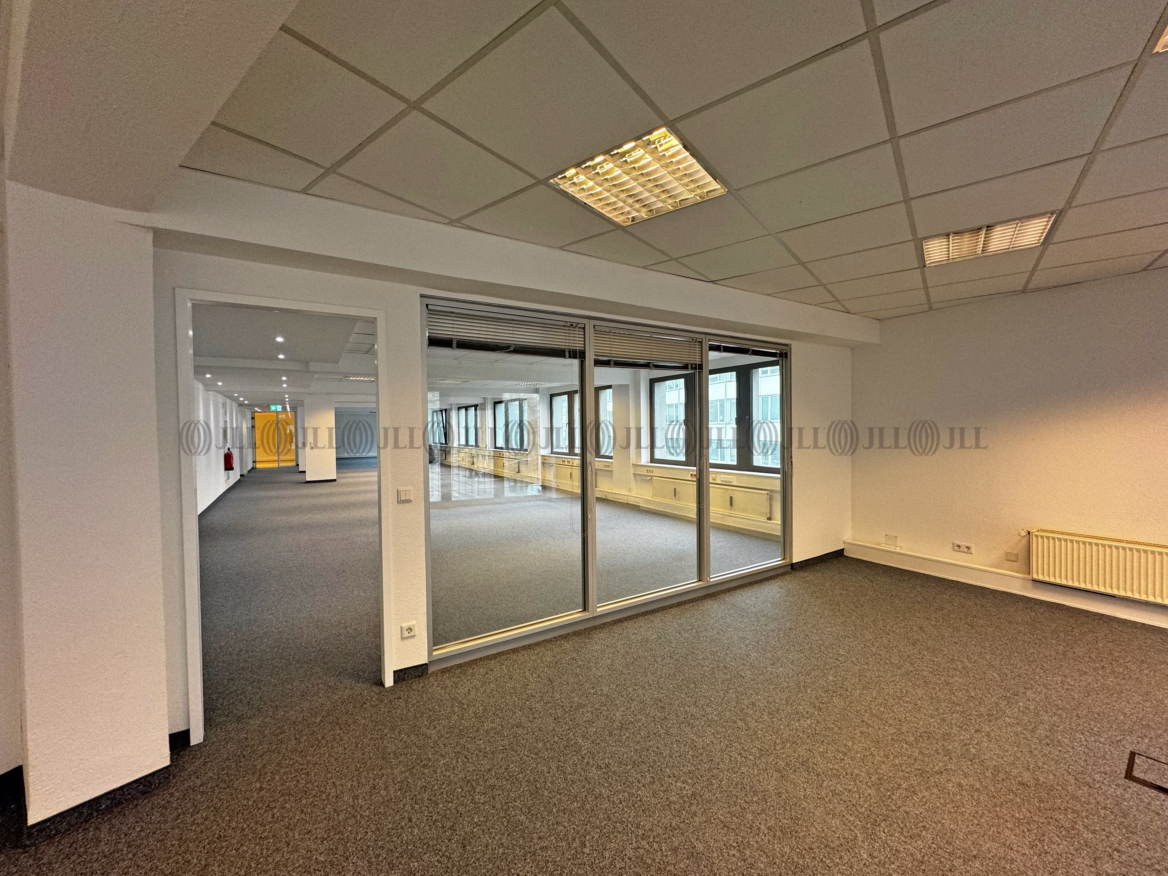 Büroimmobilie - Düsseldorf, Stadtmitte - D0047