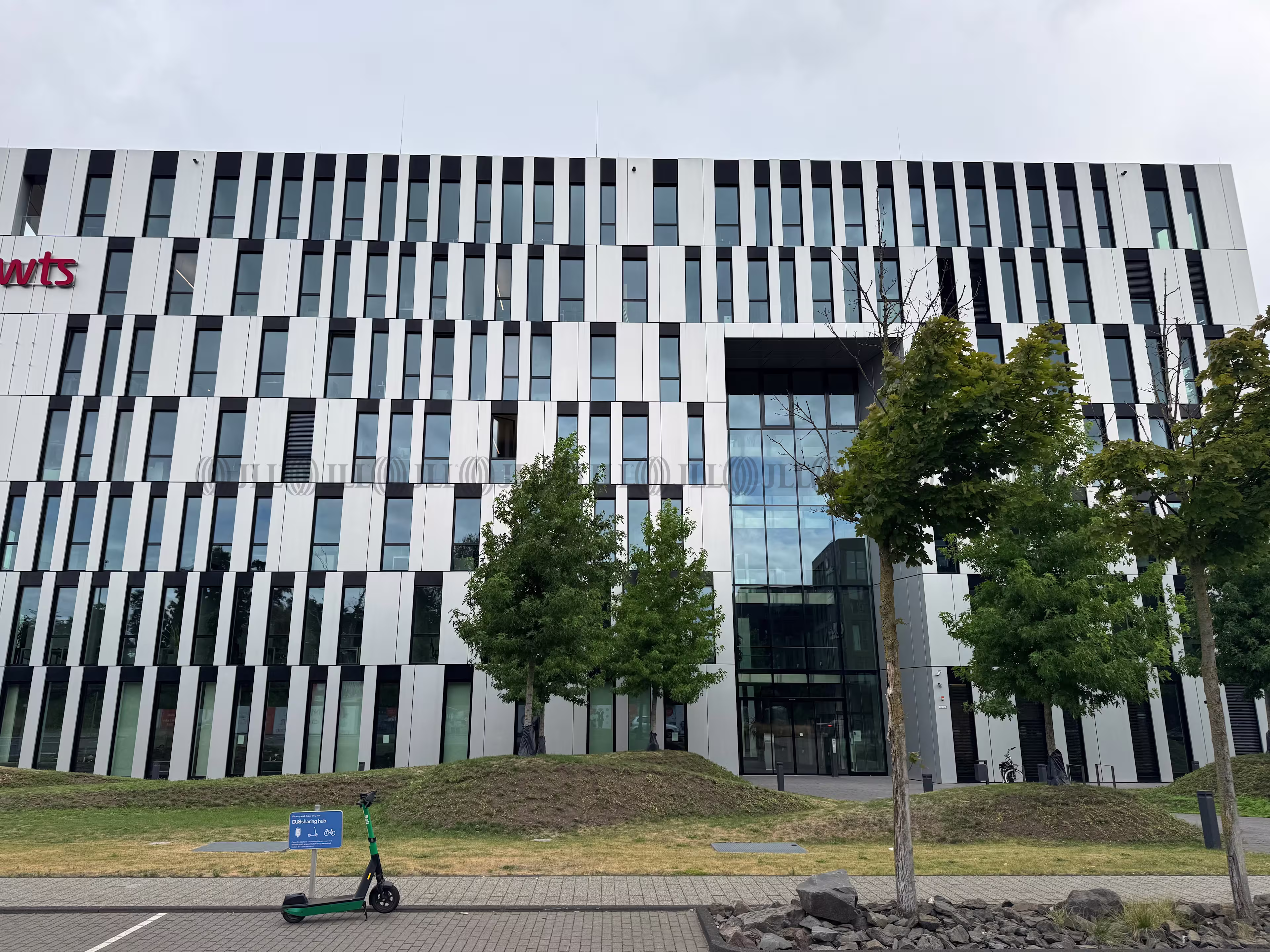 Büroimmobilie - Düsseldorf, Unterrath - D3319