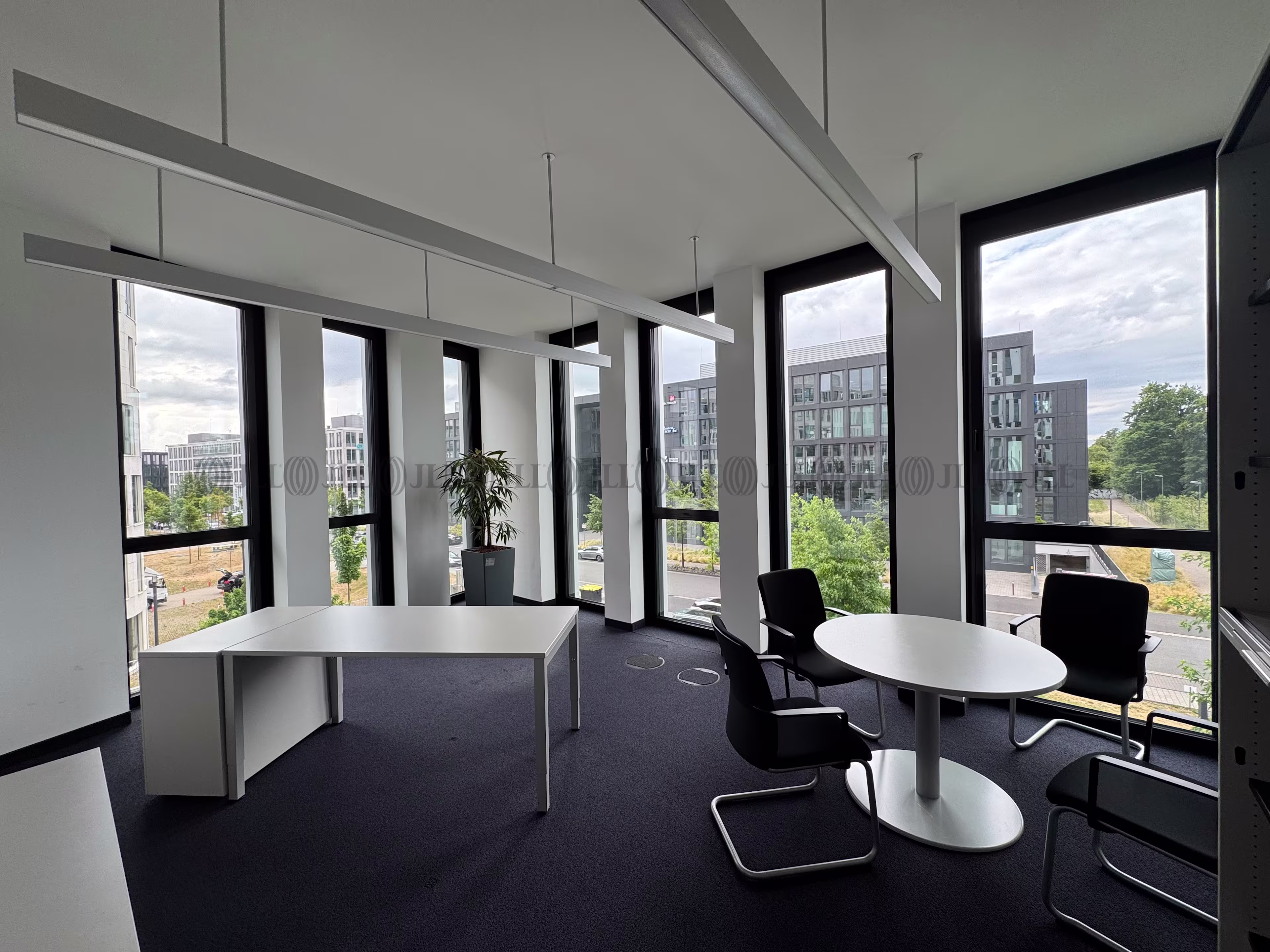 Büroimmobilie - Düsseldorf, Unterrath - D3319