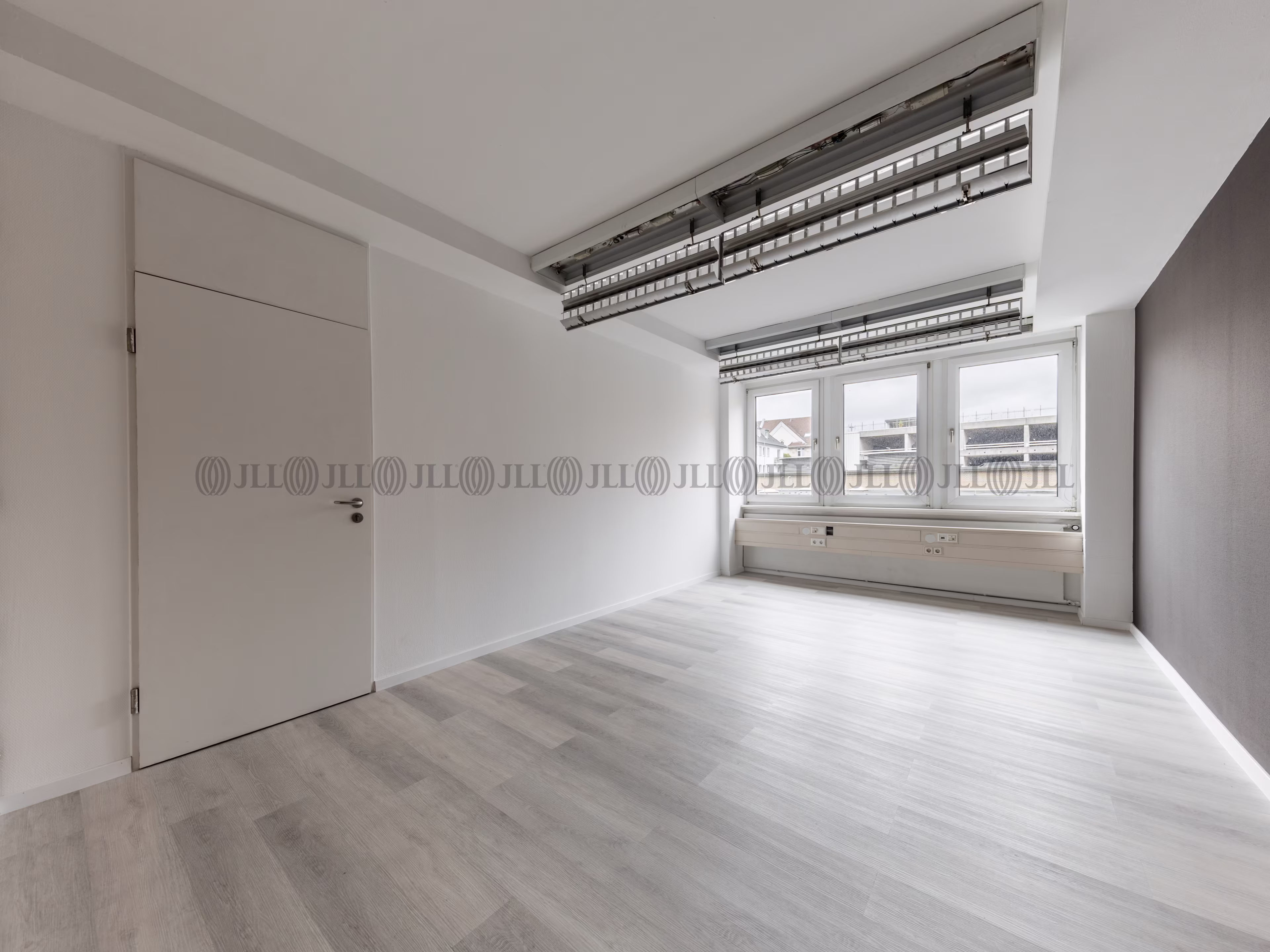 Büroimmobilie - Düsseldorf, Stadtmitte - D0073 Büroimmobilie - Düsseldorf, Stadtmitte - D0073