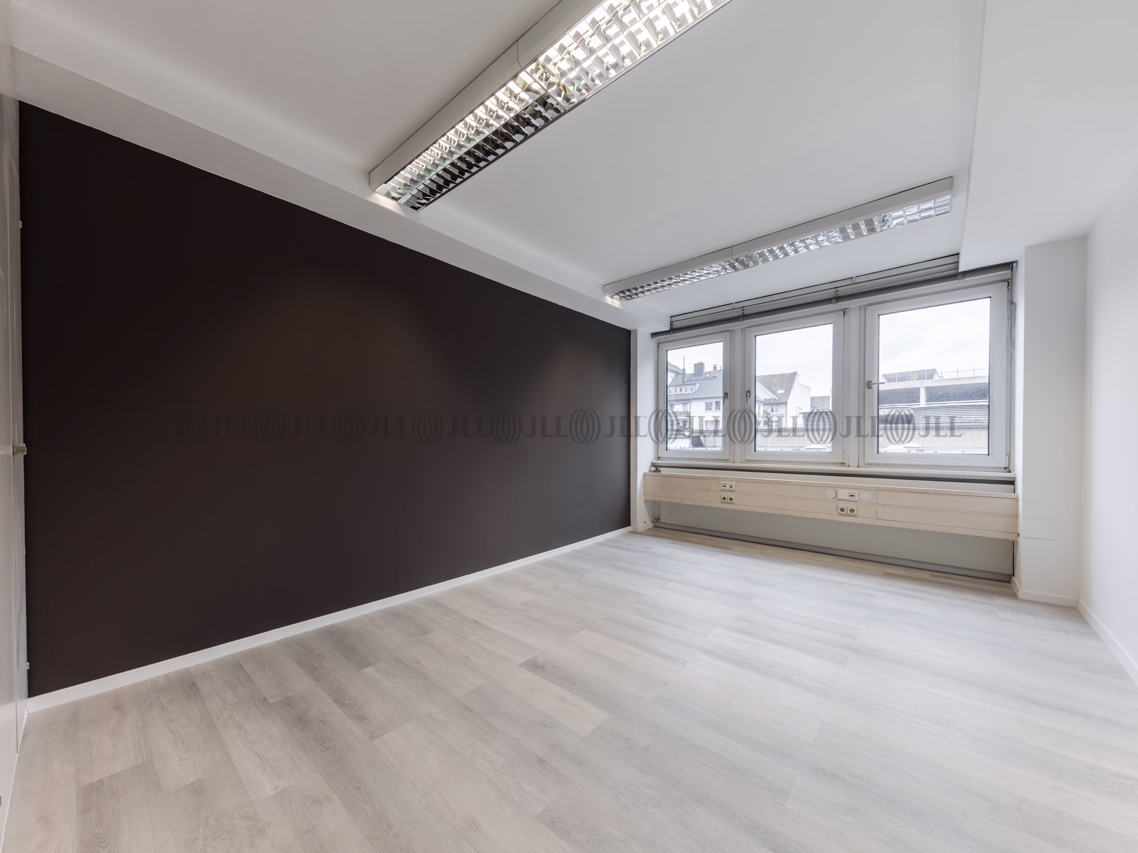 Büroimmobilie - Düsseldorf, Stadtmitte - D0073 Büroimmobilie - Düsseldorf, Stadtmitte - D0073