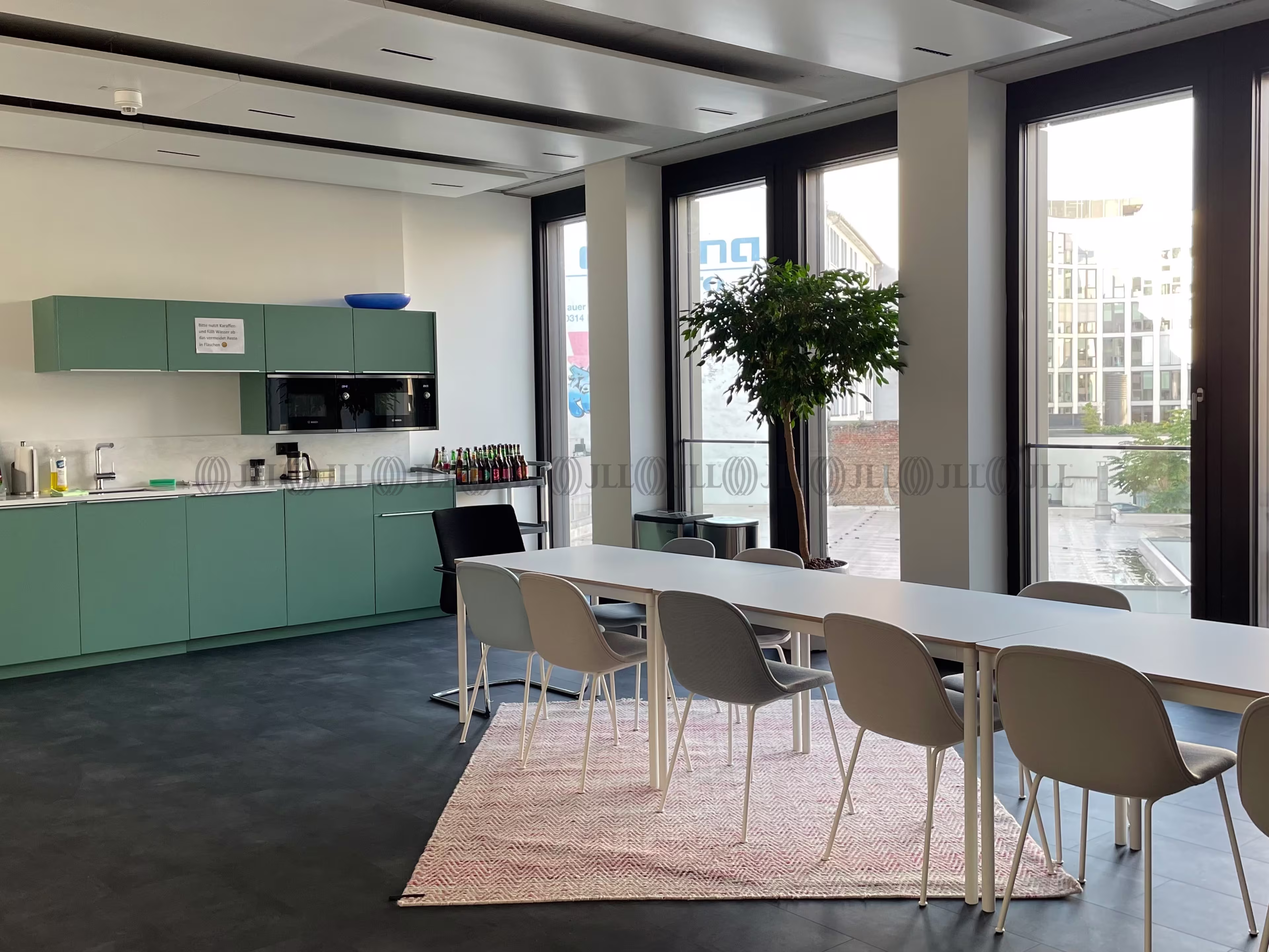 Büroimmobilie - Frankfurt am Main, Ostend - F2529