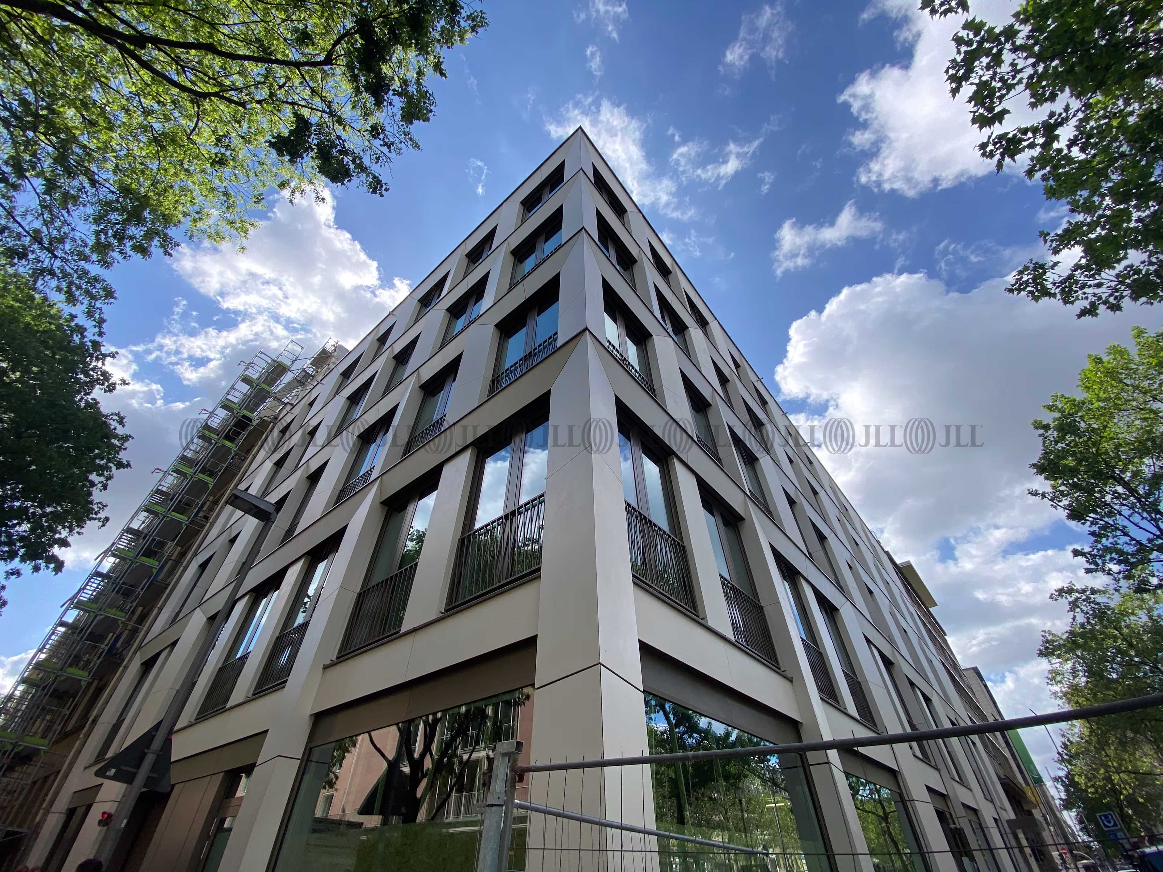 Büroimmobilie - Düsseldorf, Stadtmitte - D2472 Büroimmobilie - Düsseldorf, Stadtmitte - D2472