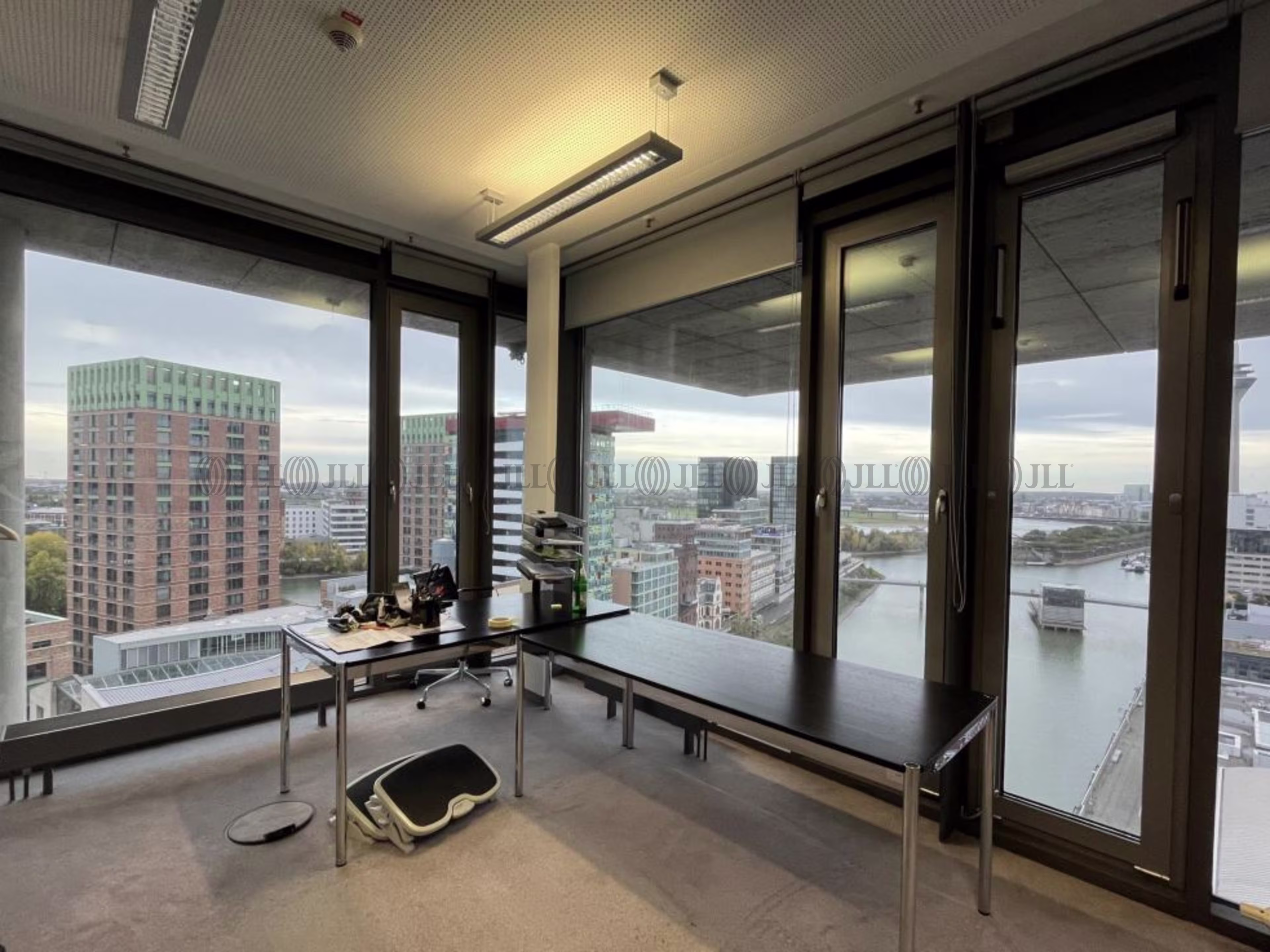 Büroimmobilie - Düsseldorf, Hafen - D0144 Büroimmobilie - Düsseldorf, Hafen - D0144