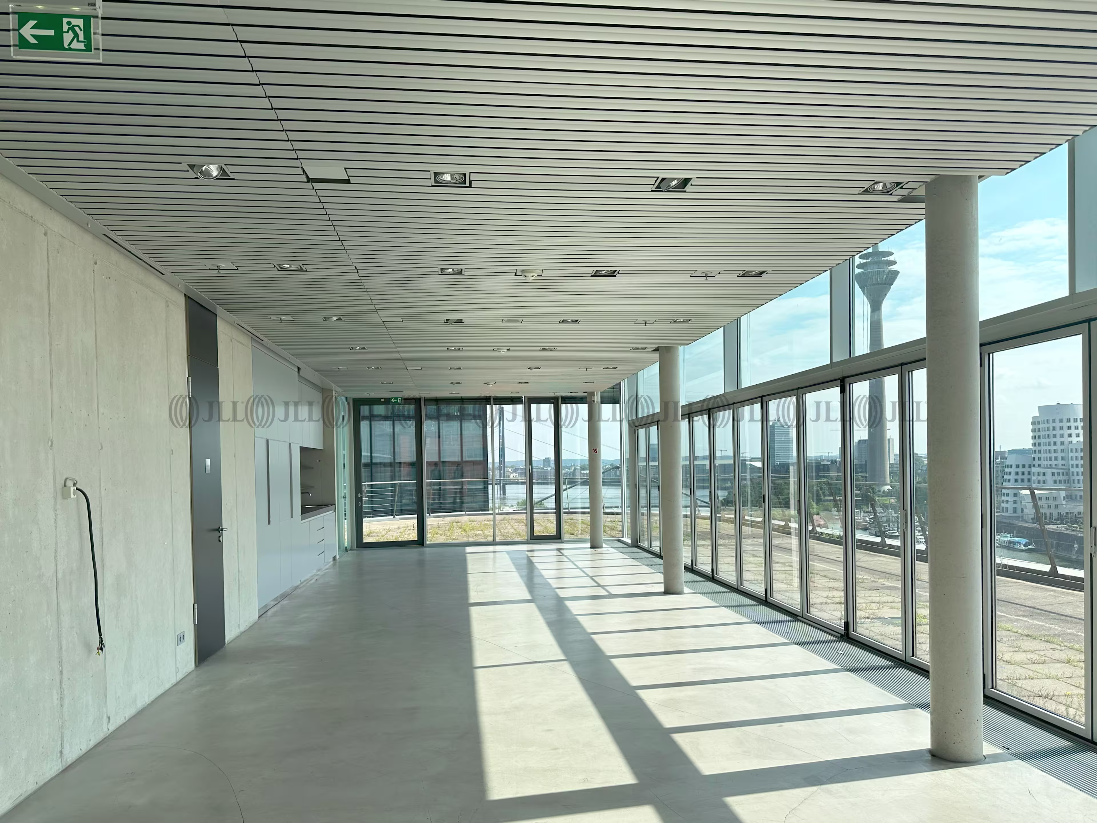 Büroimmobilie - Düsseldorf, Hafen - D0444 Büroimmobilie - Düsseldorf, Hafen - D0444