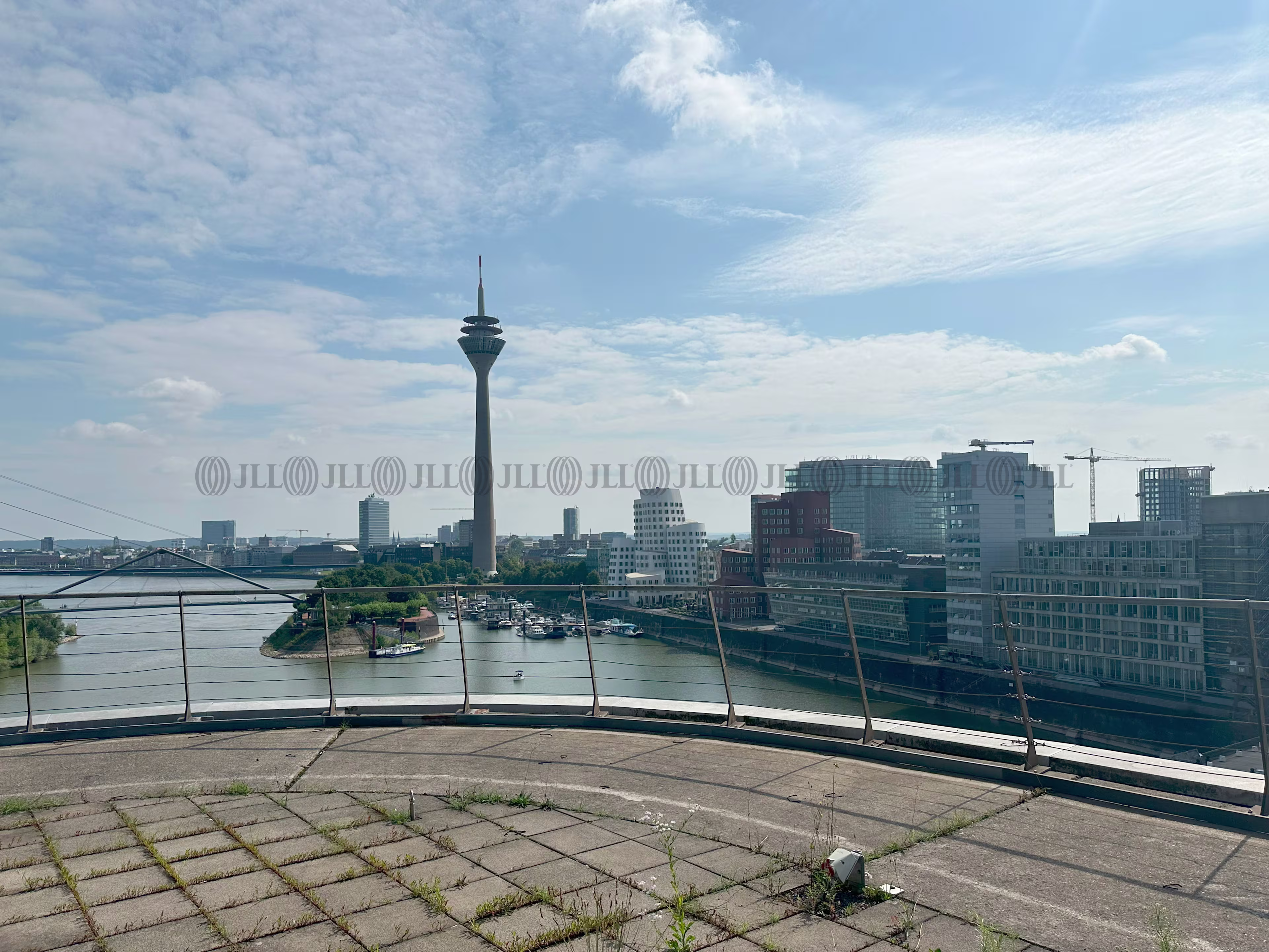 Büroimmobilie - Düsseldorf, Hafen - D0444 Büroimmobilie - Düsseldorf, Hafen - D0444