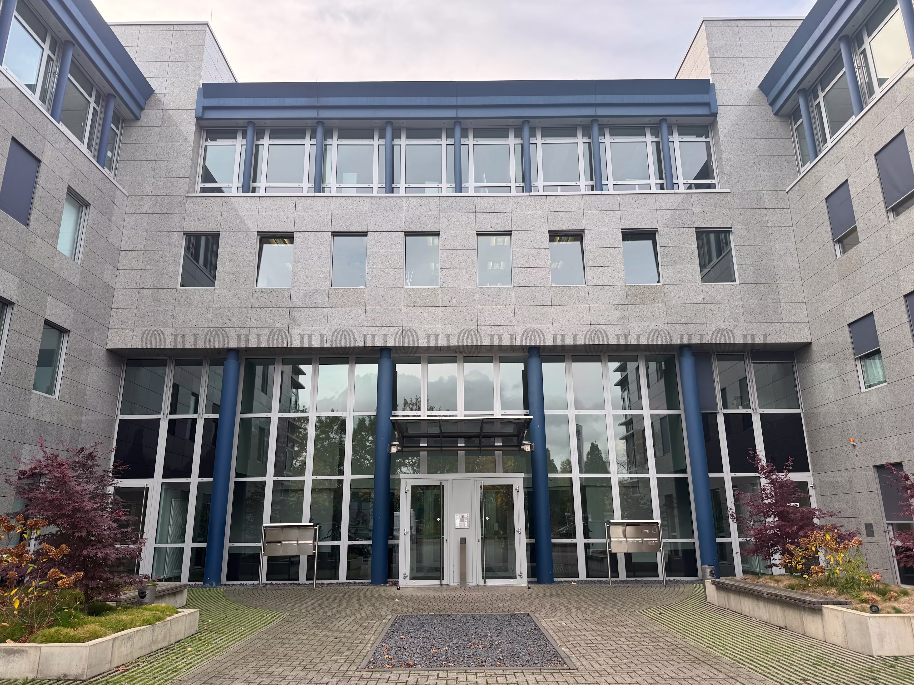 Büroimmobilie - Düsseldorf, Lichtenbroich - D0663 Büroimmobilie - Düsseldorf, Lichtenbroich - D0663