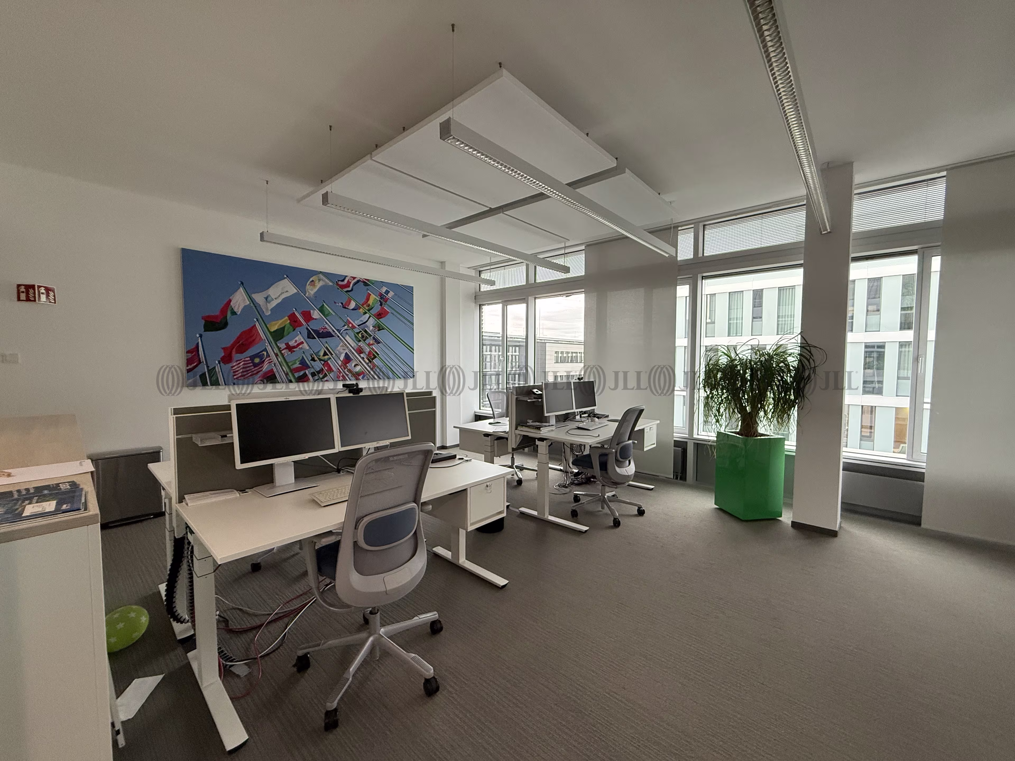 Büroimmobilie - Düsseldorf, Unterrath - D3311