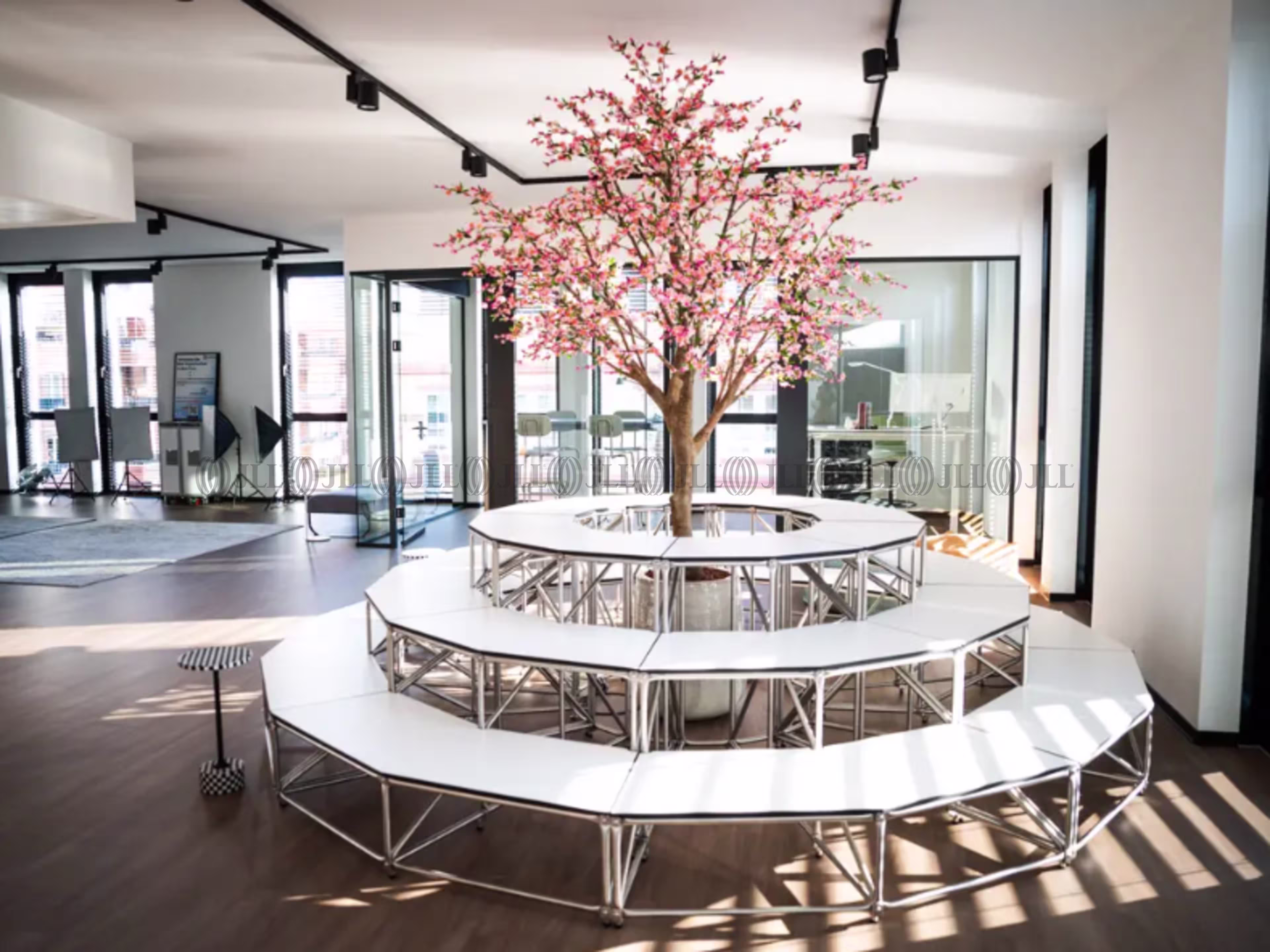 Büroimmobilie - Düsseldorf, Derendorf - D3380 Büroimmobilie - Düsseldorf, Derendorf - D3380