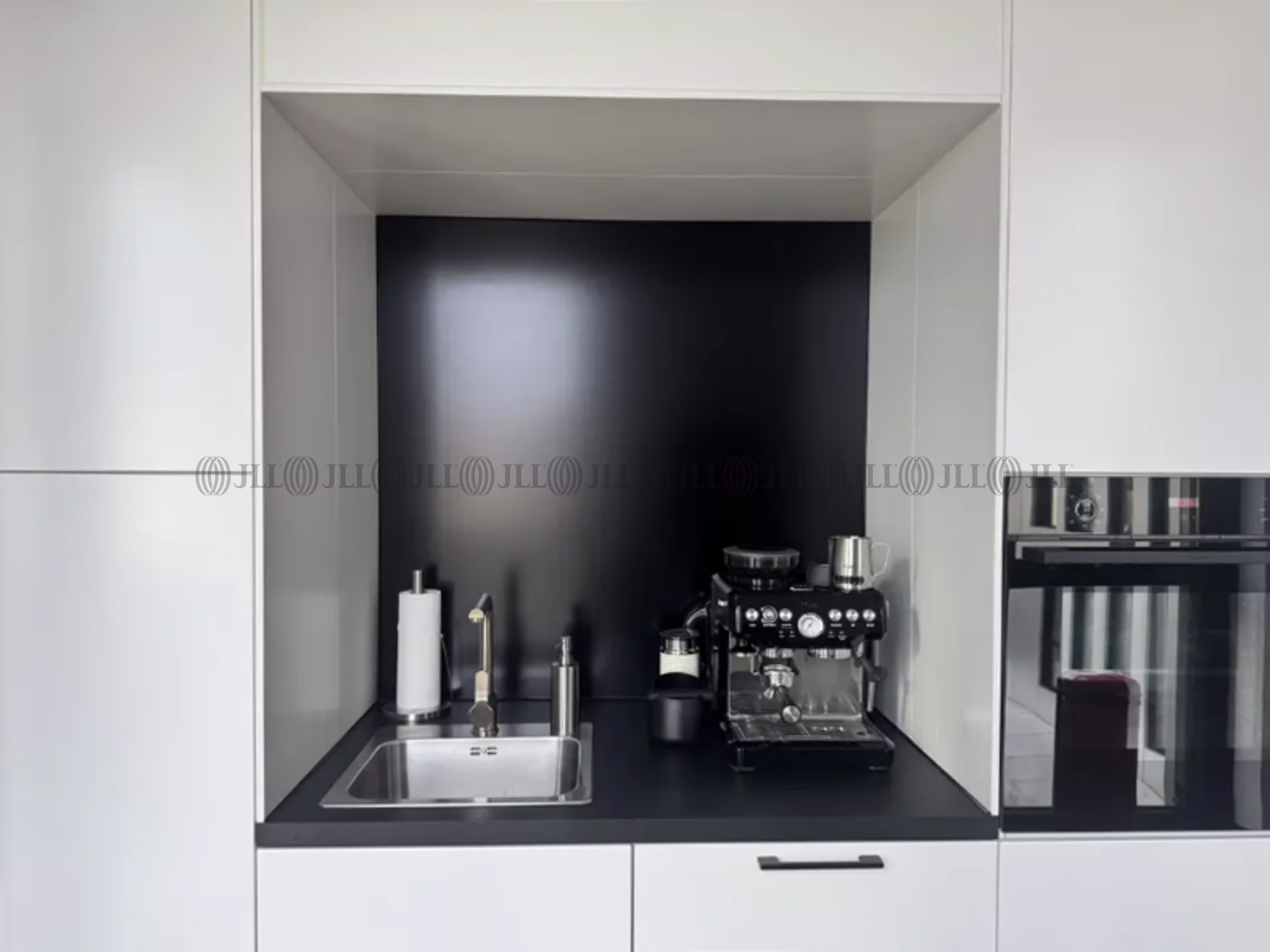 Büroimmobilie - Düsseldorf, Derendorf - D3380 Büroimmobilie - Düsseldorf, Derendorf - D3380