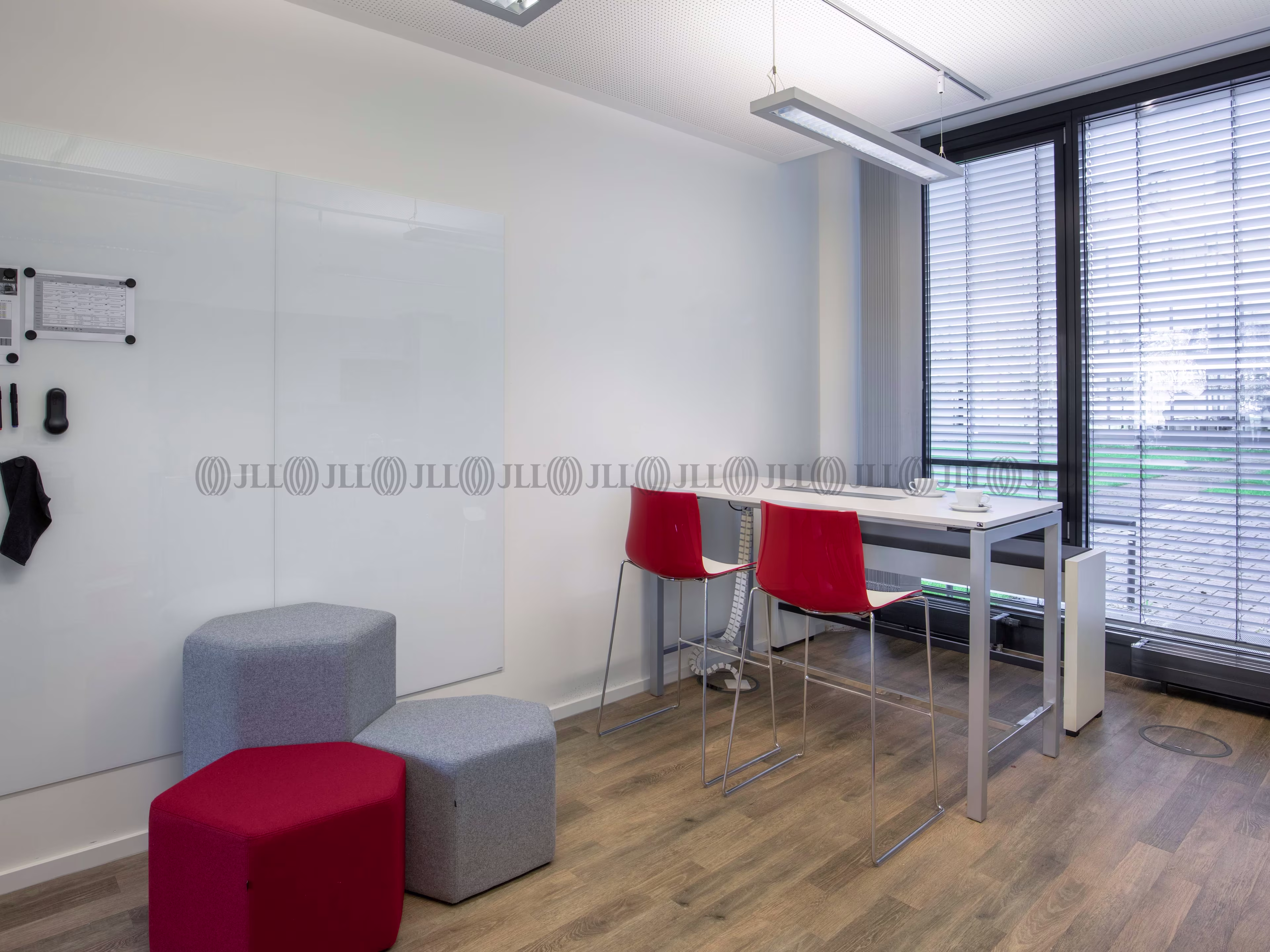 Büroimmobilie - München, Allach-Untermenzing - M2569