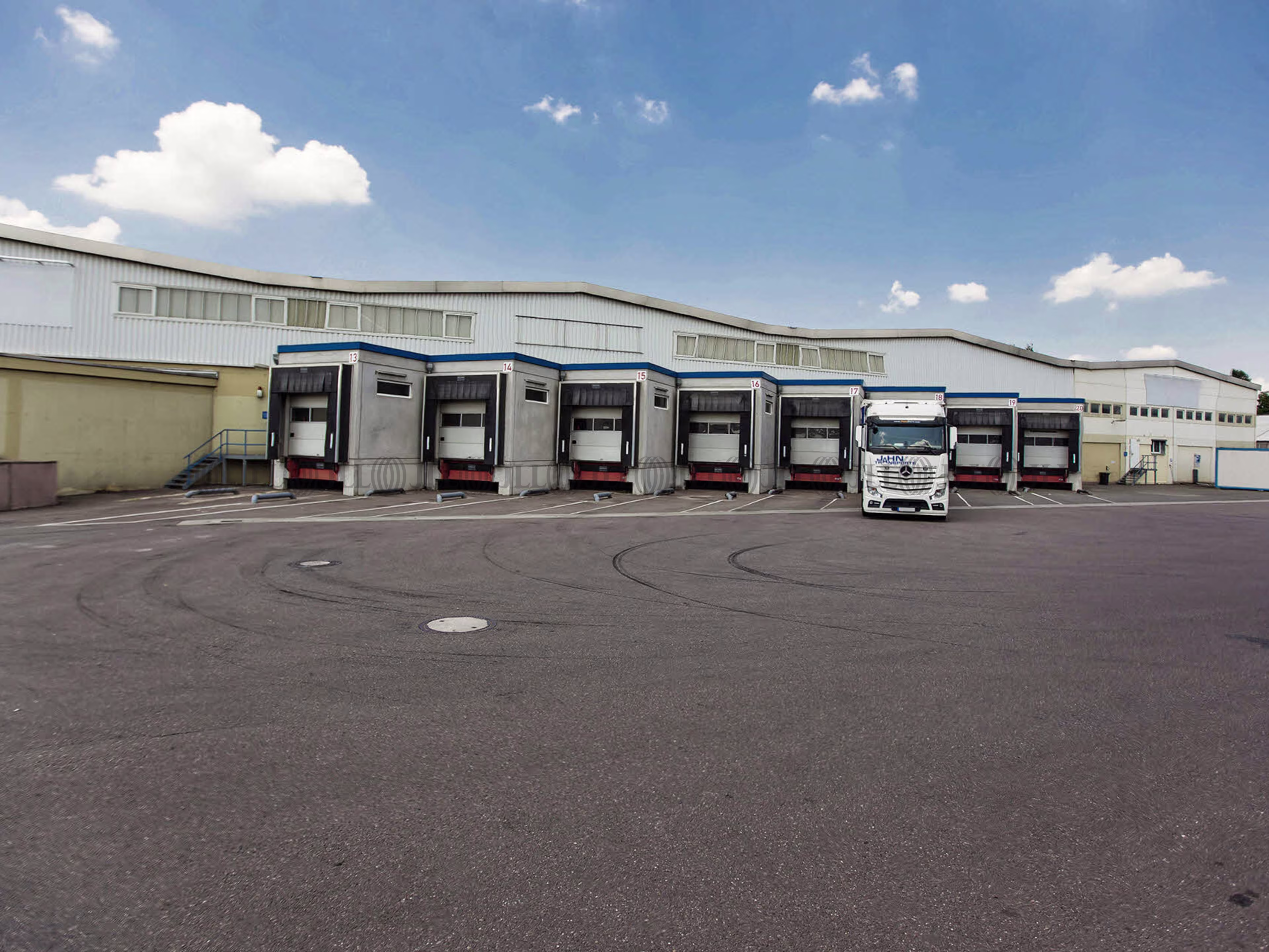 Hallen - Leipzig, Schönefeld-Ost - B1145