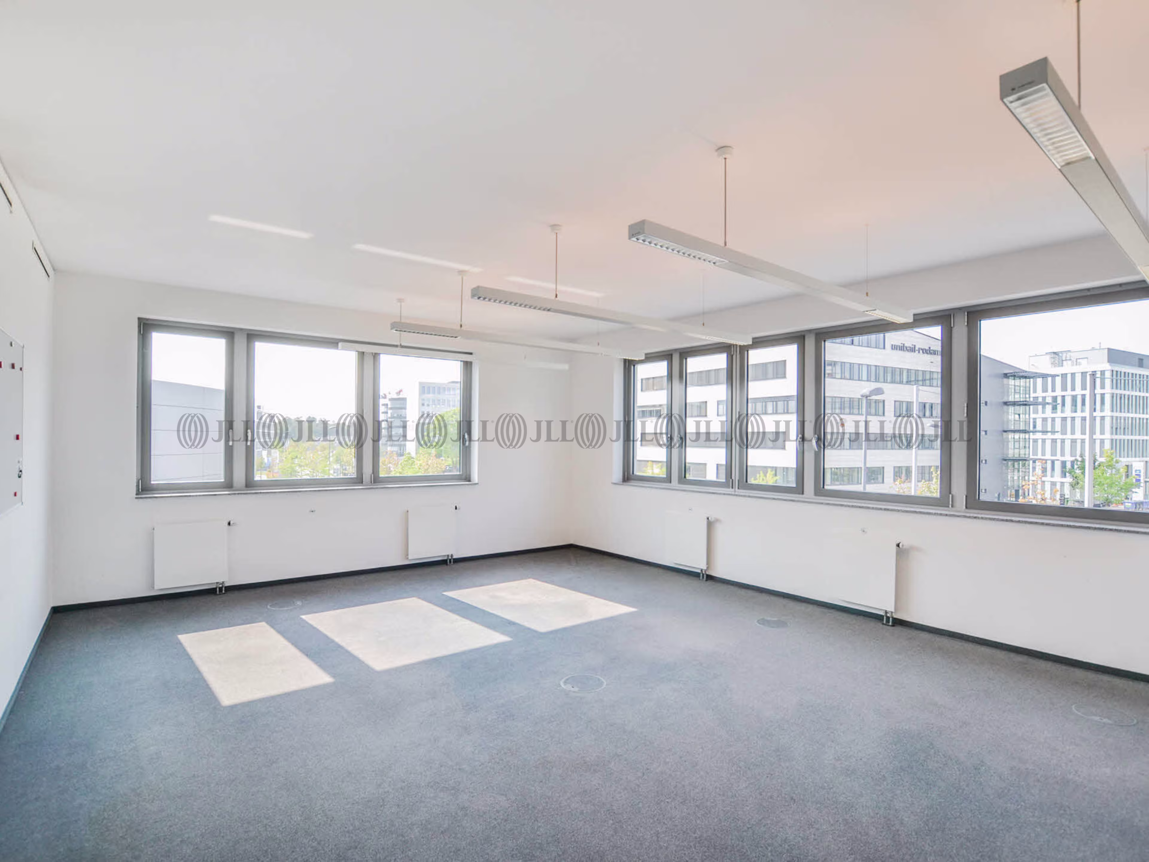 Büroimmobilie - Düsseldorf, Unterrath - D1743 Büroimmobilie - Düsseldorf, Unterrath - D1743