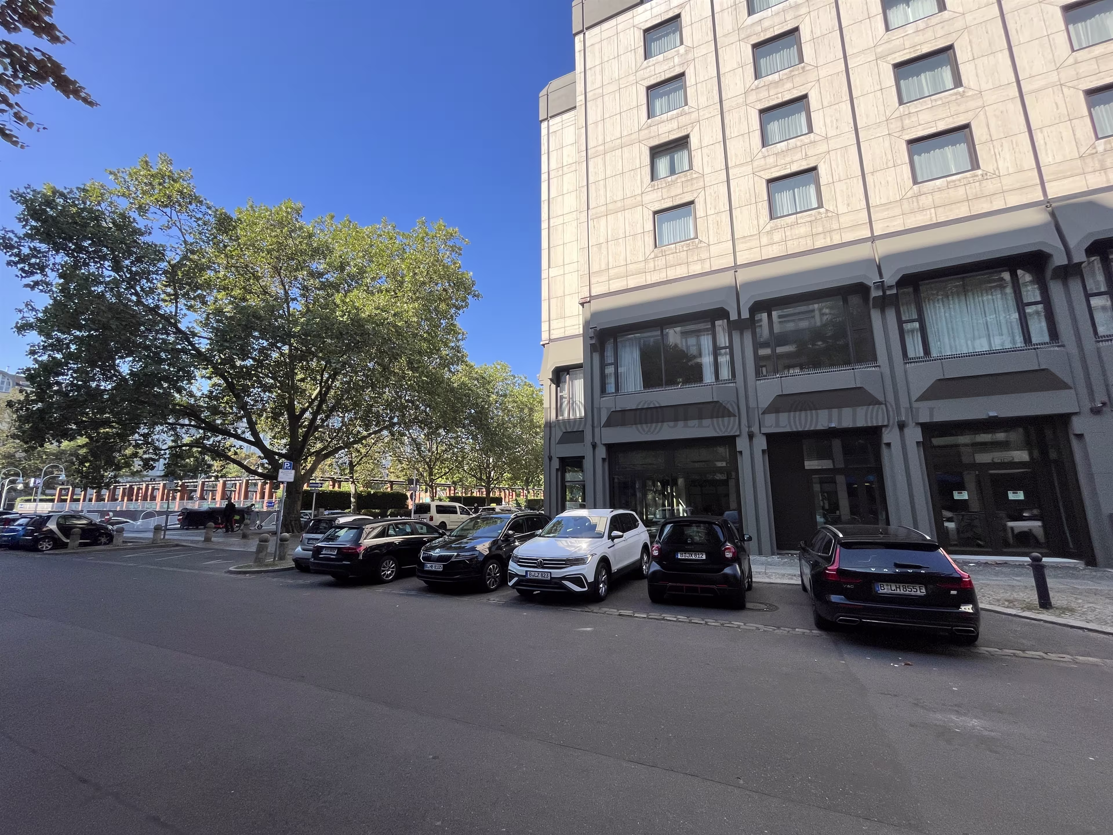 Einzelhandel - Berlin, Charlottenburg - E1285 Einzelhandel - Berlin, Charlottenburg - E1285