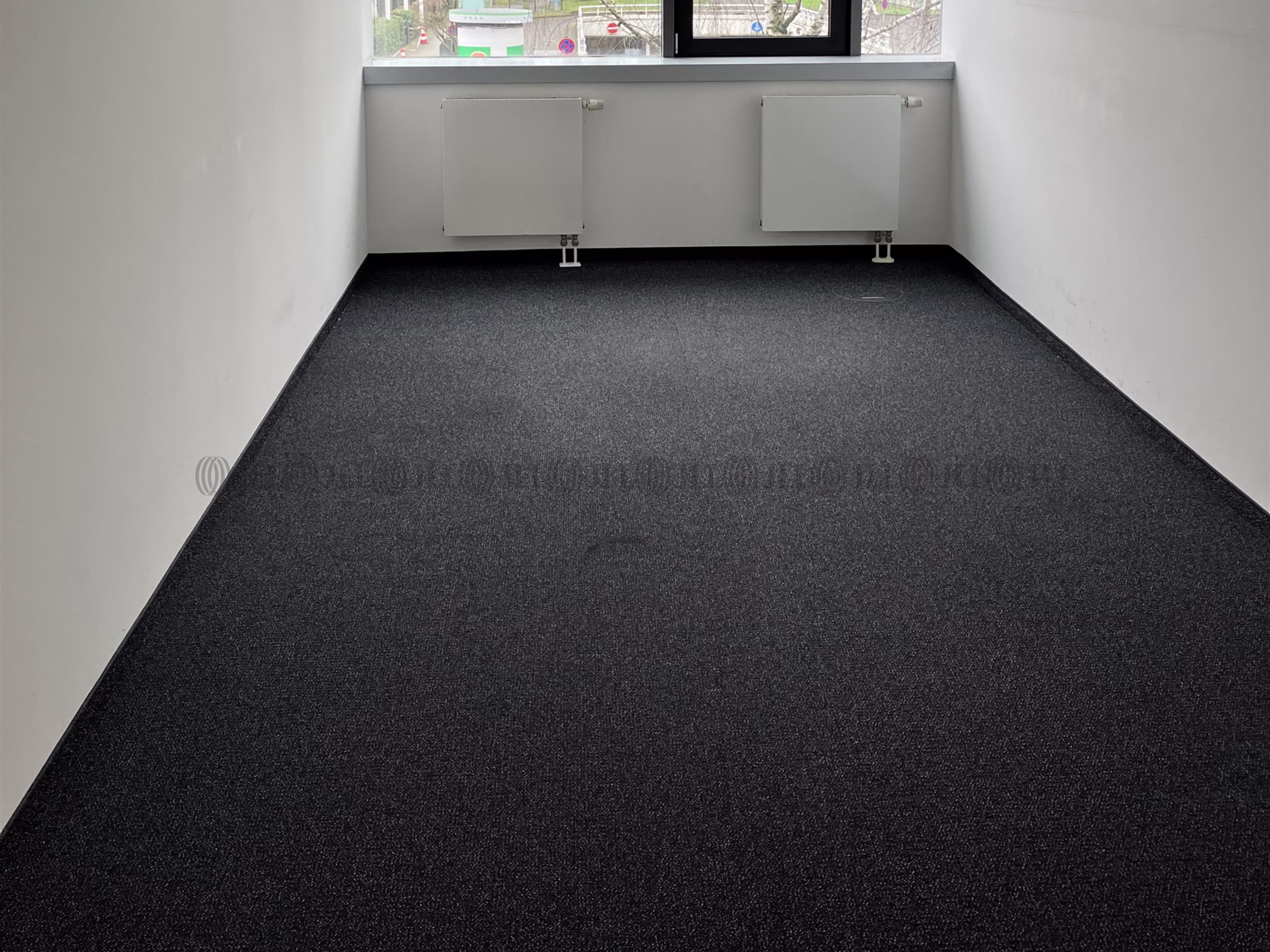 Büroimmobilie - Frankfurt am Main, Schwanheim - F1147