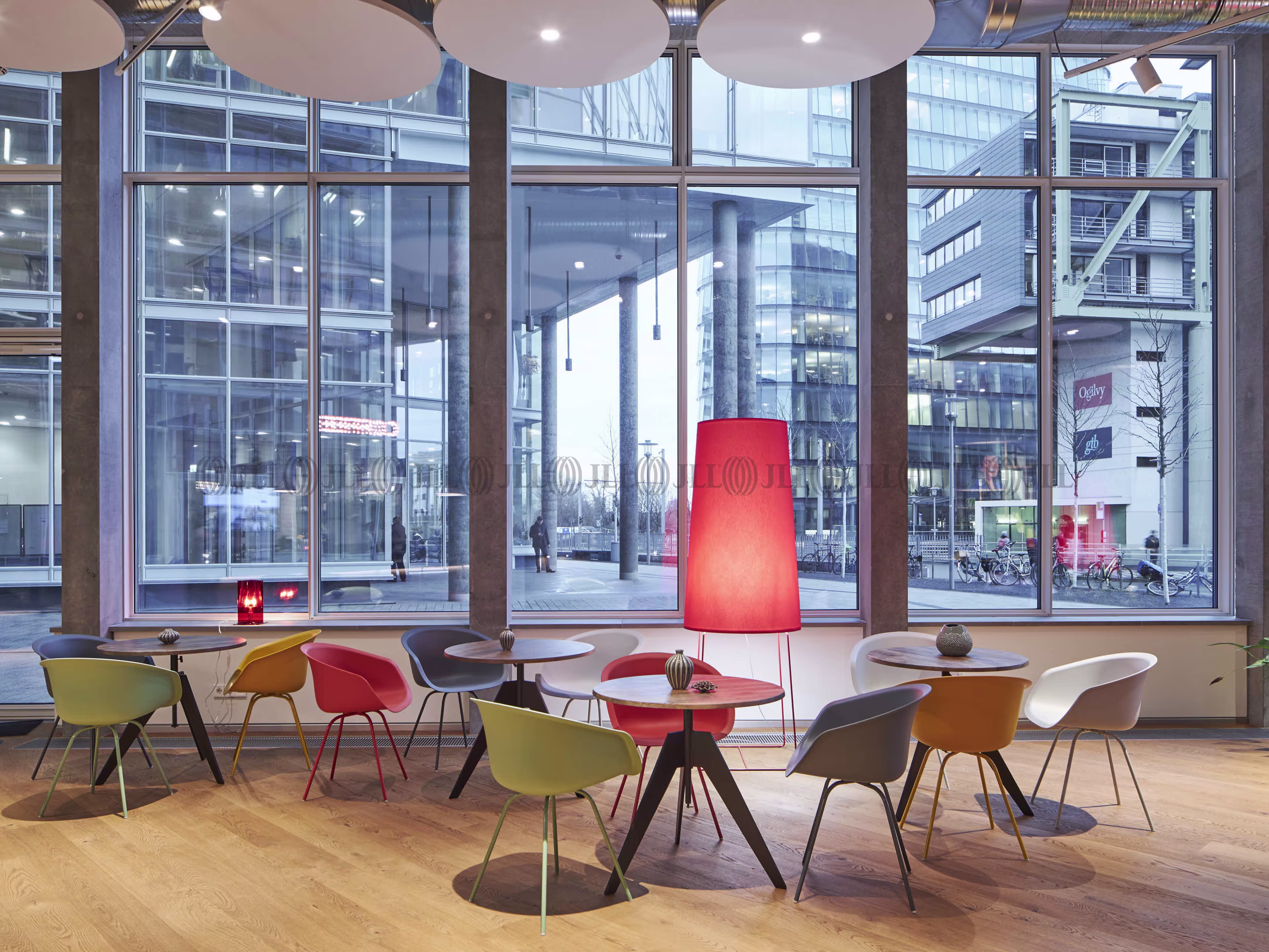 Büroimmobilie - Düsseldorf, Hafen - D2381 Büroimmobilie - Düsseldorf, Hafen - D2381