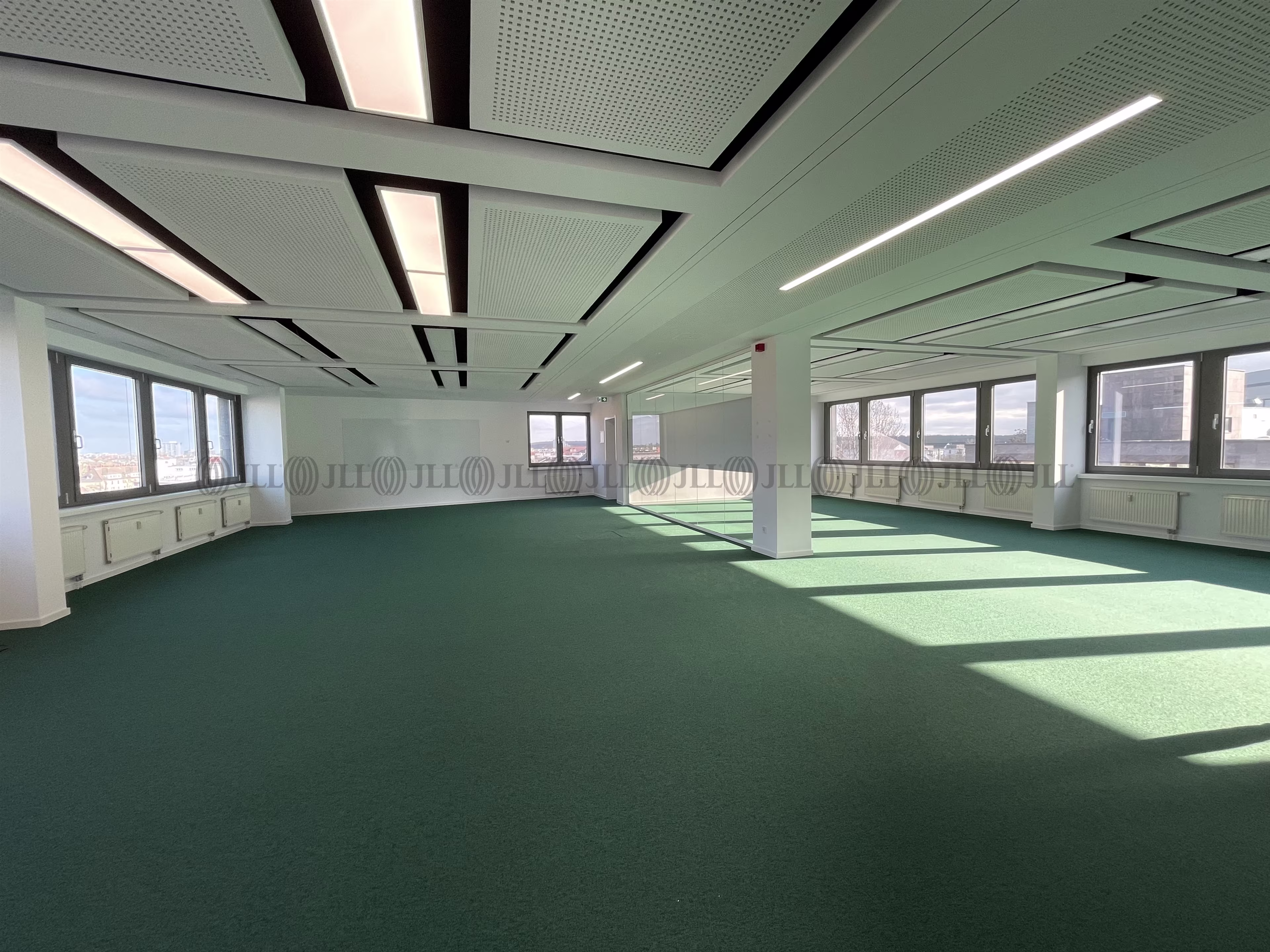 Büroimmobilie - Frankfurt am Main, Niederrad - F0886