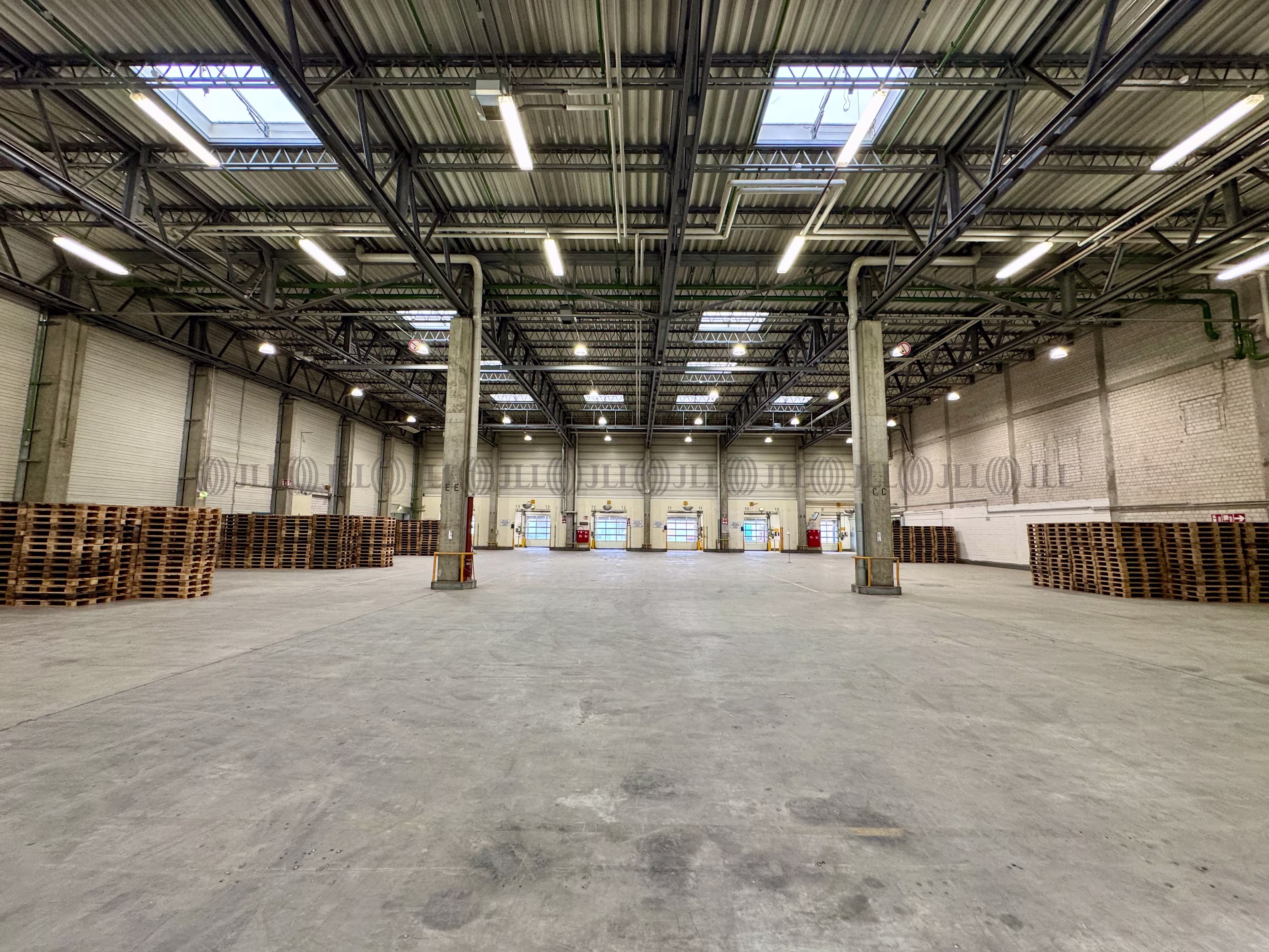 Hallen - Berlin, Neukölln - B3267