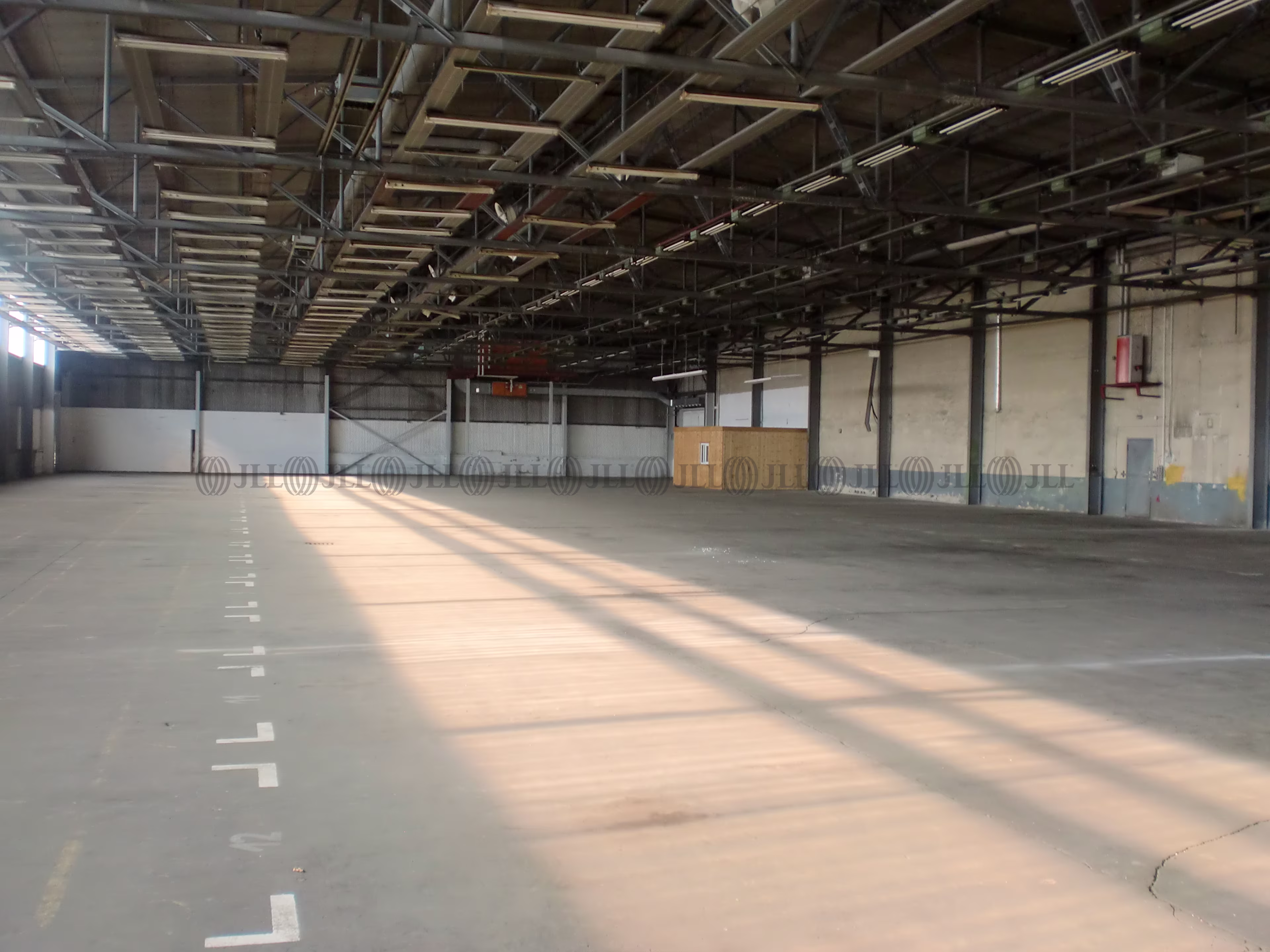 Hallen - Erfurt - B3244