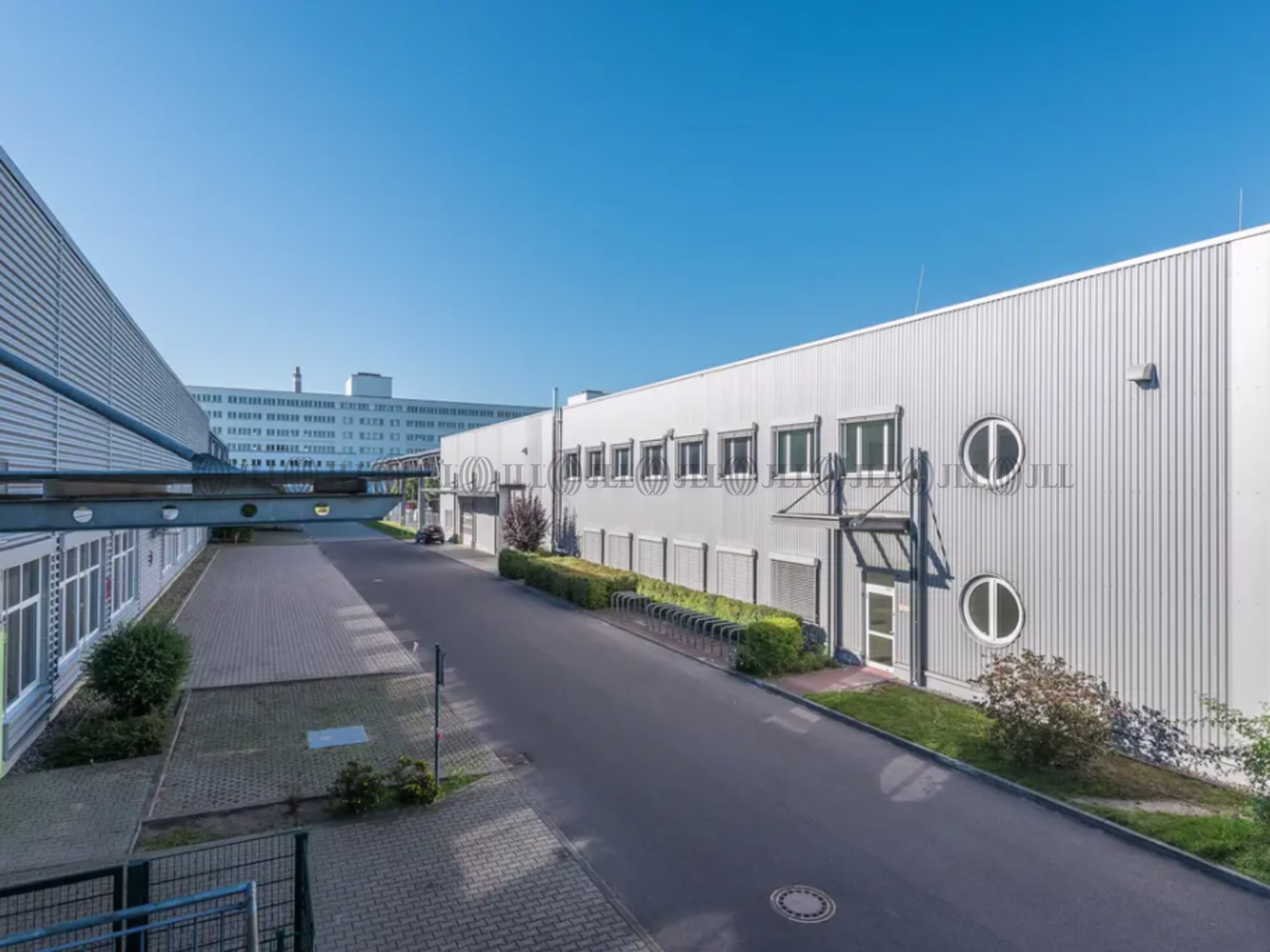 Hallen - Berlin, Marzahn - B1121